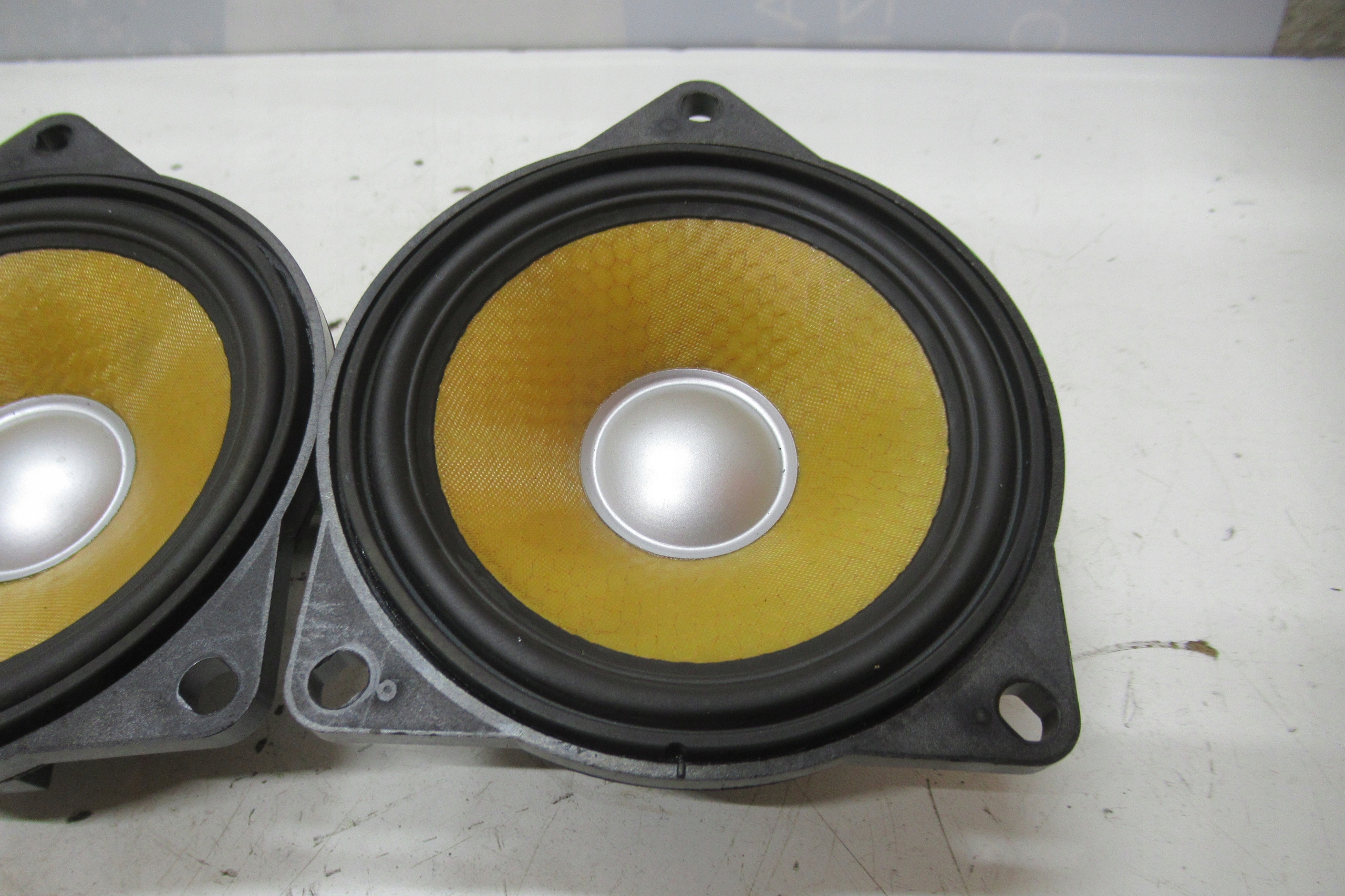BMW E61 07R speaker door INDIVIDUAL 7838904