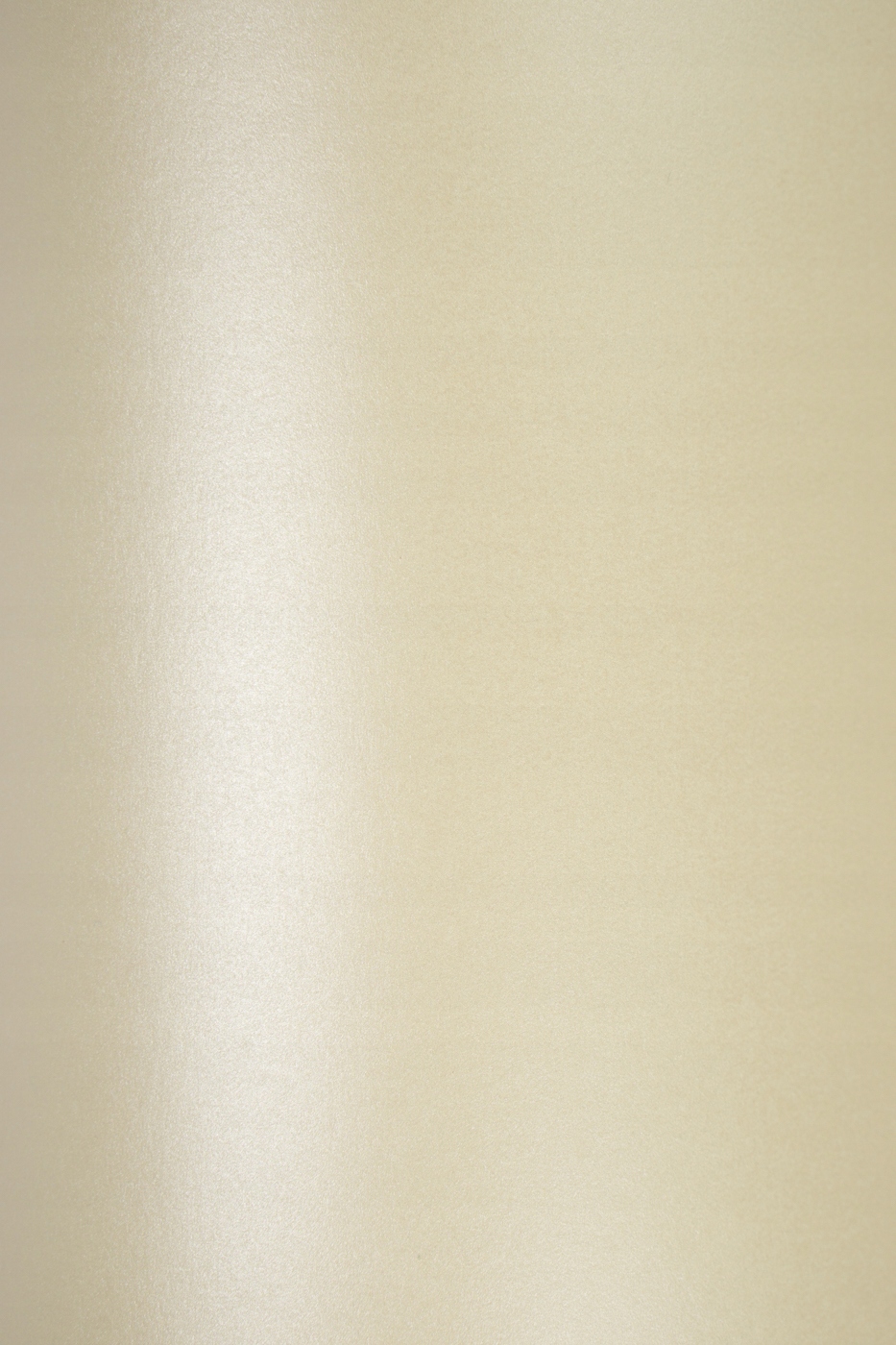 

Papier ozdobny perłowy Majestic 250g ecru 10A5