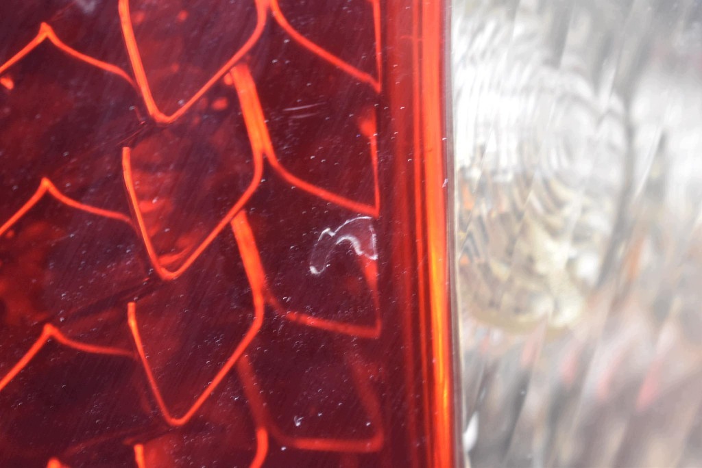 light left rear part rear A2198200164 MERCEDES CLS C219 04-08