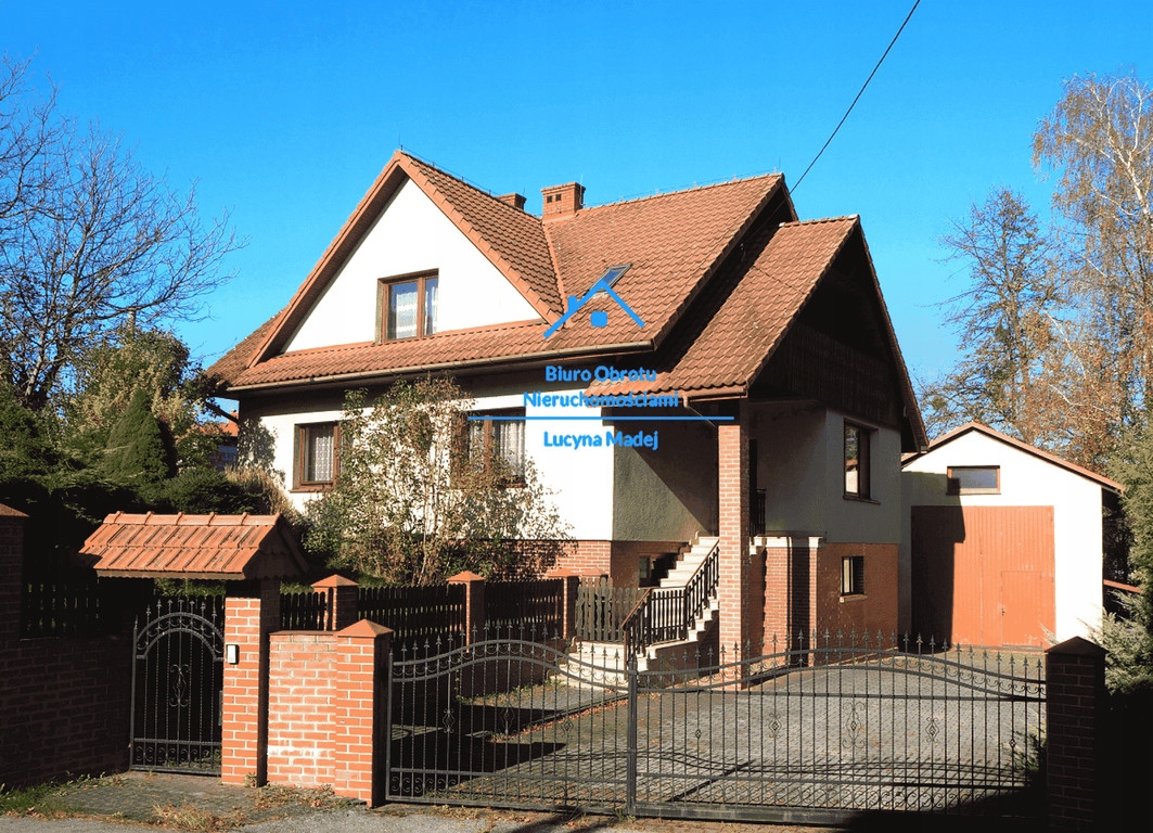 Dom, Sucha Beskidzka, Suski, 250 m²