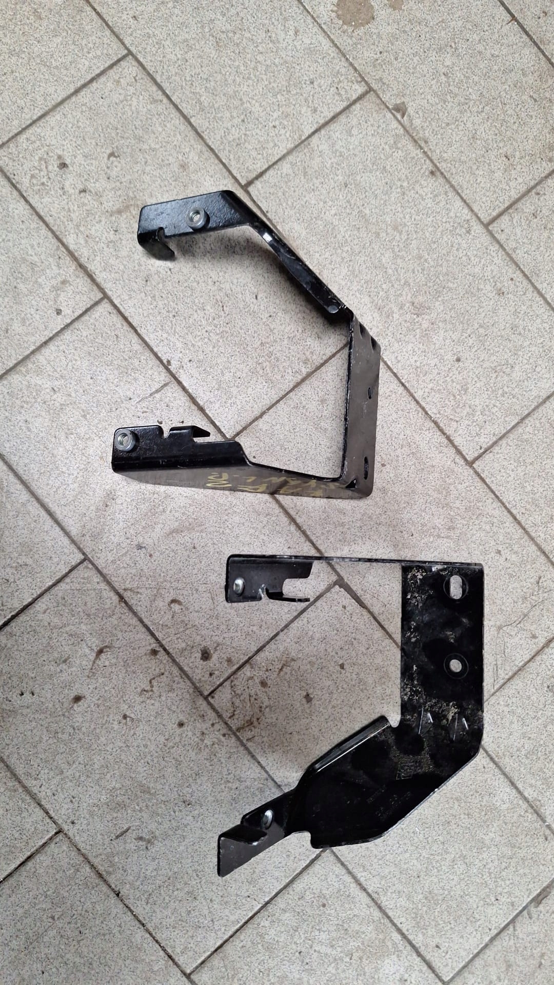 Support plaque Console SYRENY ALARMU RENAULT 285N85692R