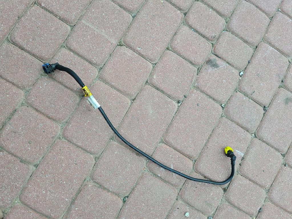prijenos cijev crijevo goriva Opel Insignia B 84516931