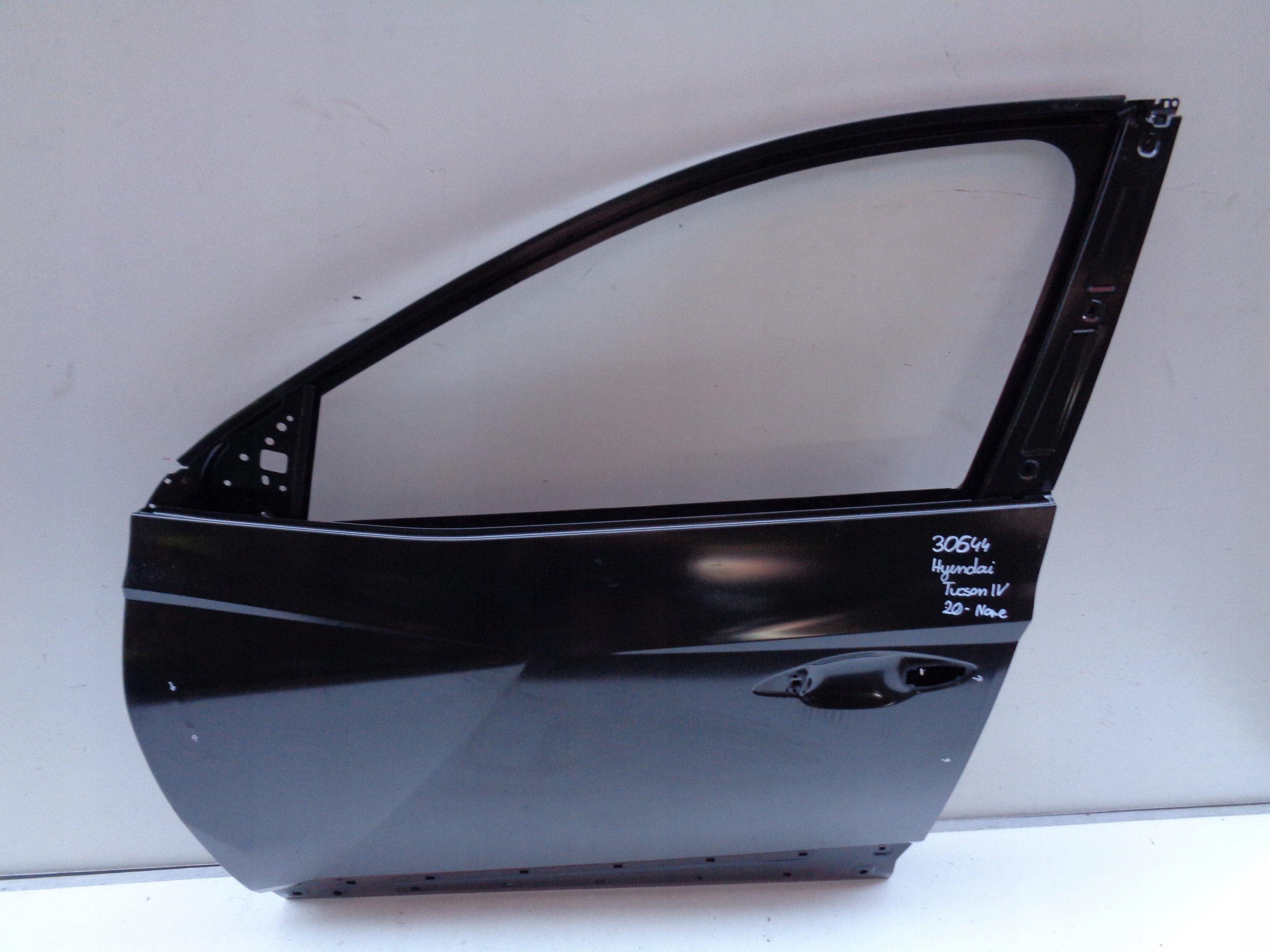 new door left front HYUNDAI TUCSON IV 18