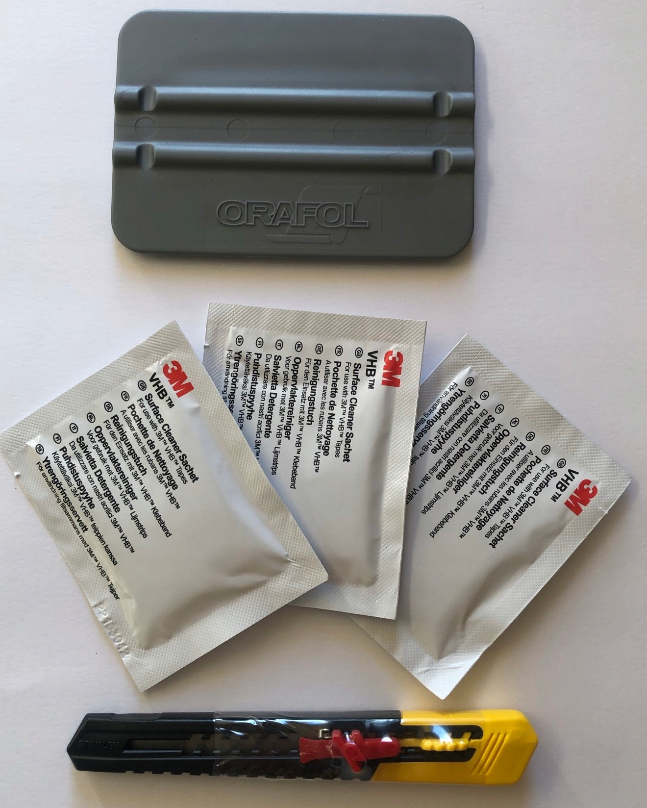 Nakładki przezroczyste na schody GLASS 25x60cm Informacje dodatkowe właściwości antypoślizgowe