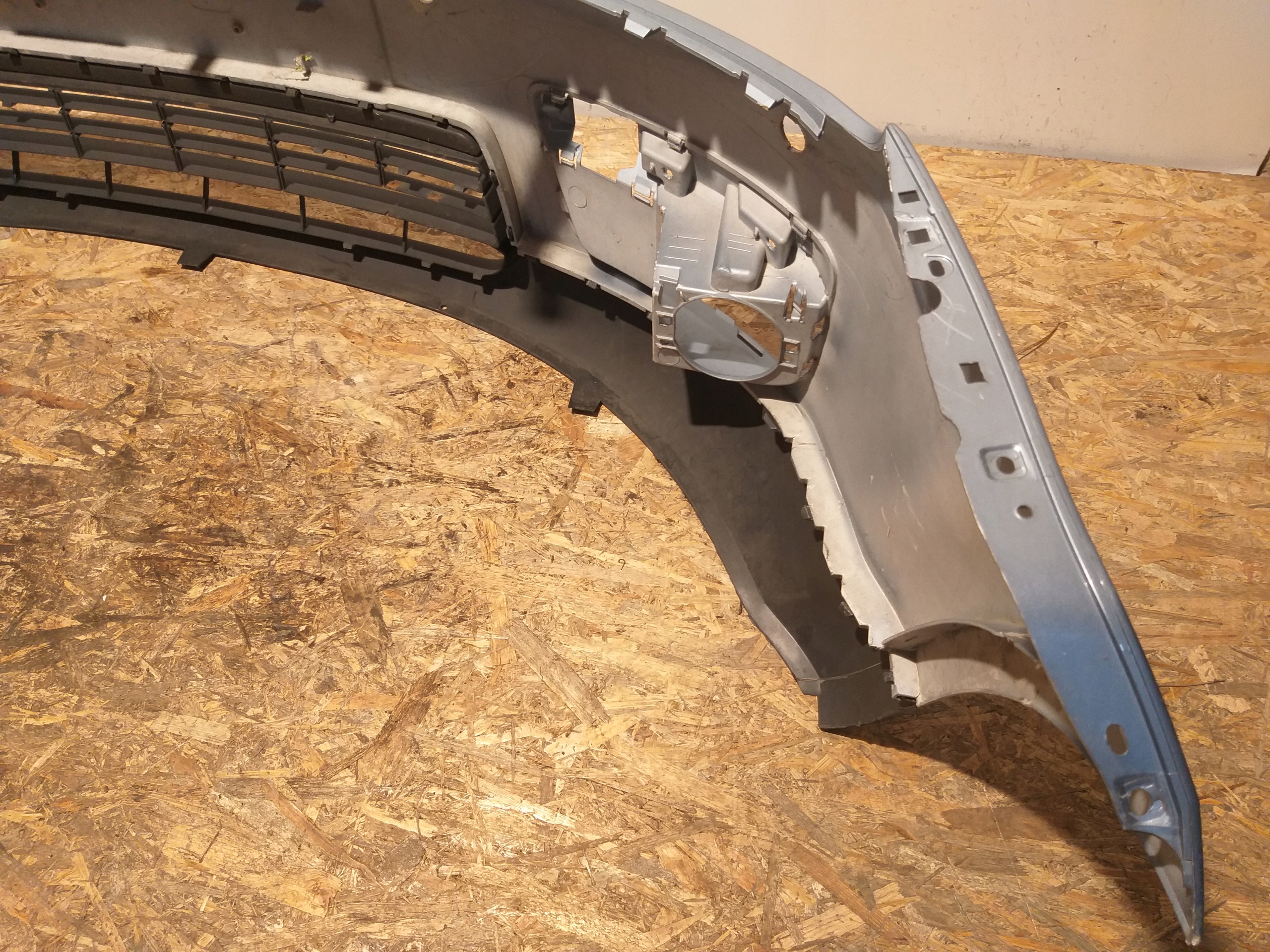 bumper front Ford C-Max MK1 3M51R17757A