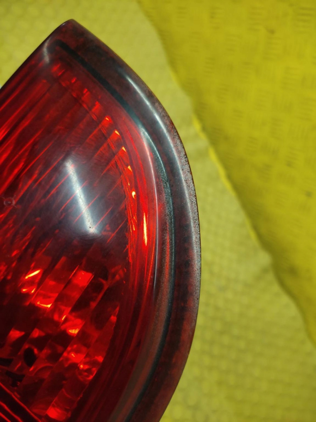FORD FOCUS MK2 KOMBI light left rear part 4M5113405