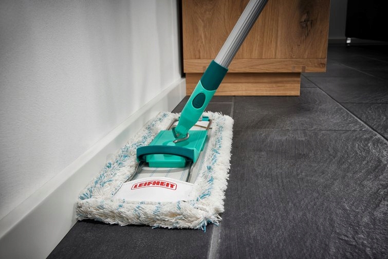 Levně Plochý mop Leifheit 42 cm