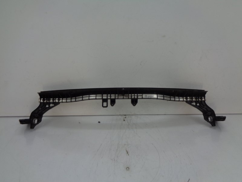 MERCEDES EQC A293 PAS PRZEDNI WZMOCNIENIE GÓRA