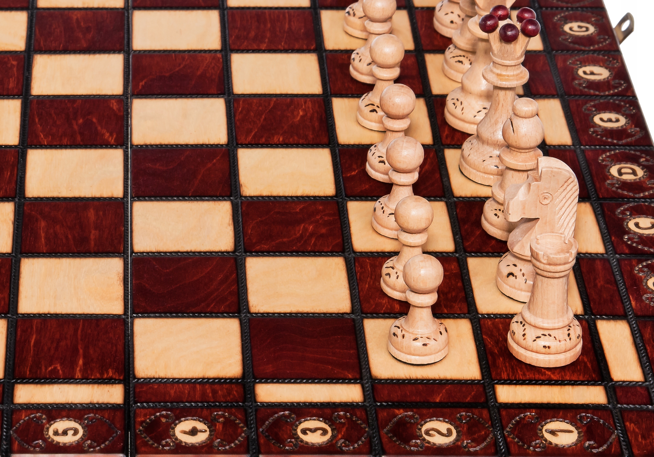 SZACHY SENATOR DREWNIANE MAHONIOWE 42 DUŻE WYPALANE KLASYCZNE GRA PLANSZOWA Maksymalna liczba graczy 2