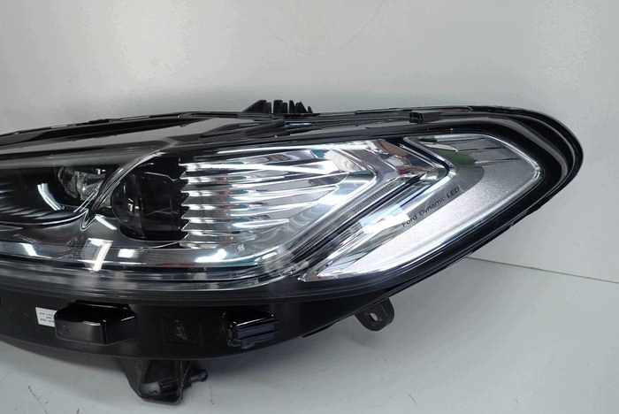 FORD MONDEO MK5 V DYNAMIC FULL LED LIFT 19- reflektor left light left
