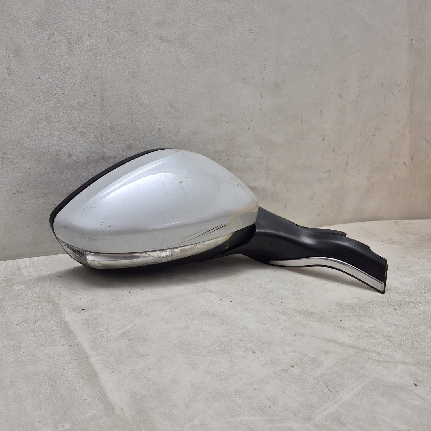 PEUGEOT 208 and 1 12-19 mirror front front right