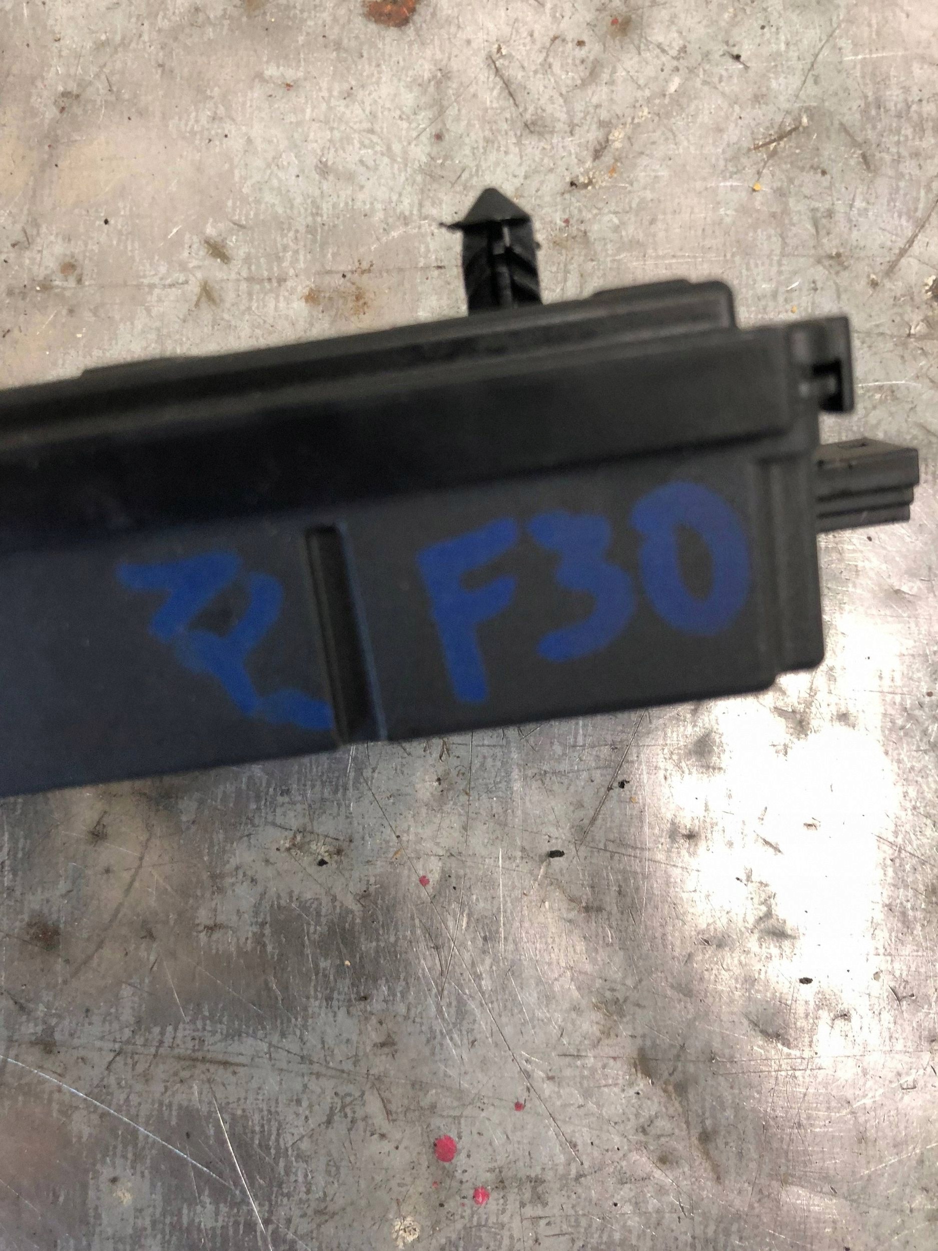 module alarm module control unit BMW F30 9269634