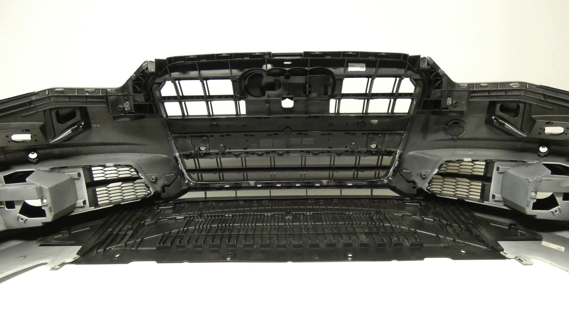 AUDI A6 C7 S-LINE LIFT 4G0807437AB 14-18 below 6 PDC washers front bumper