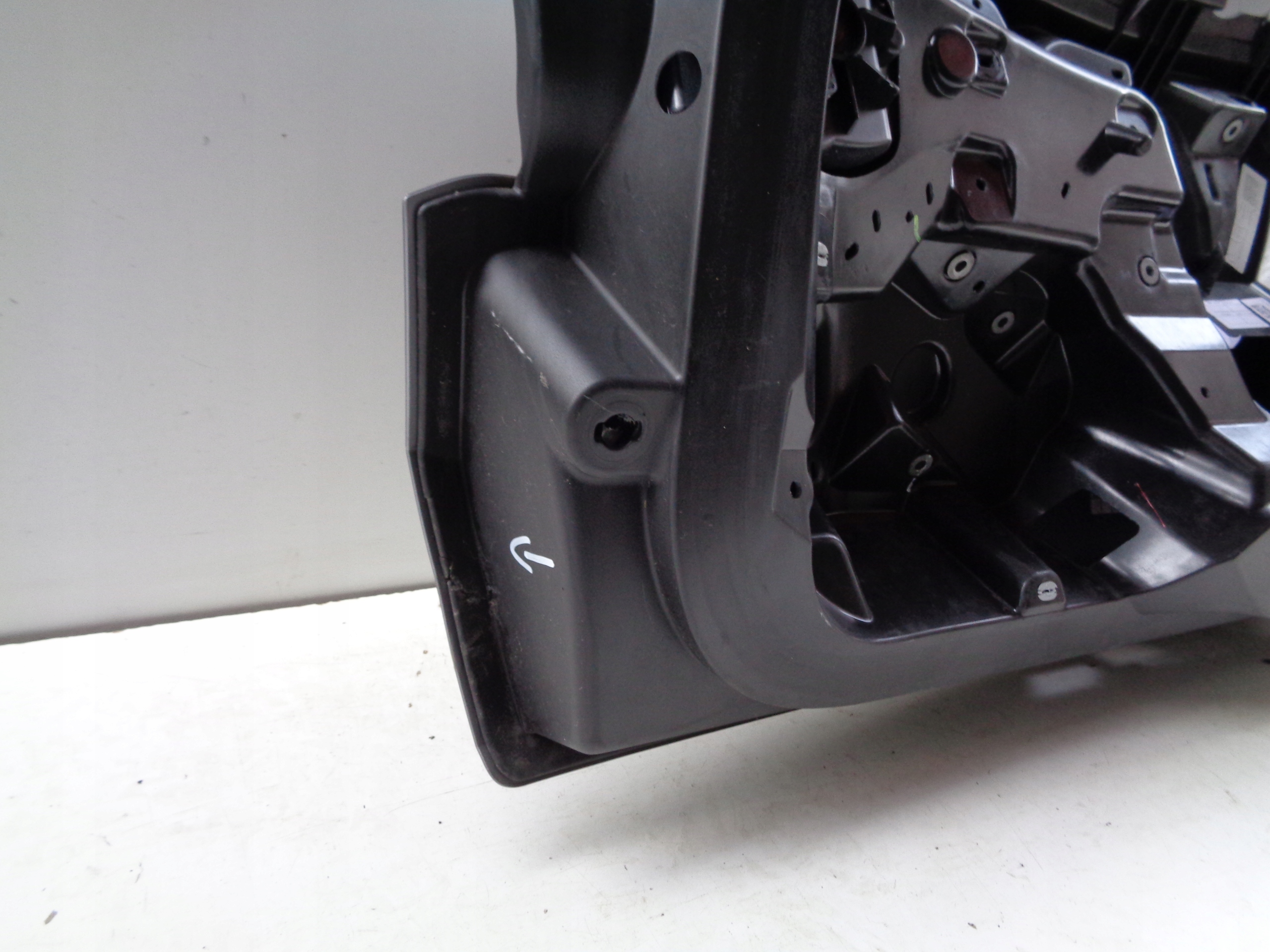 boot doors MITSUBISHI ECLIPSE CROSS 21- LIFT NR 49018