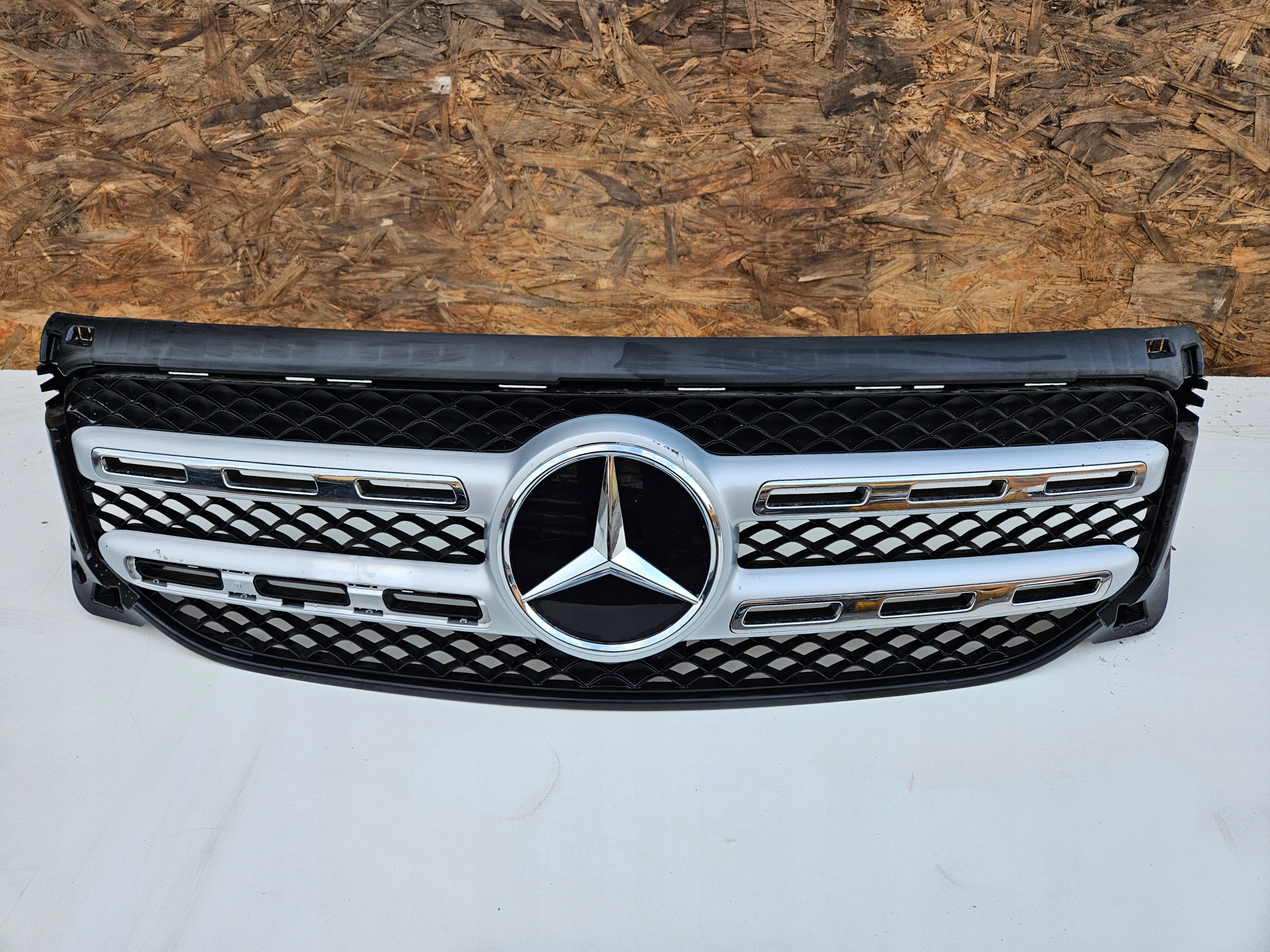 Mercedes-Benz GLB W247 Kühlergrill FRONTGRILL Kühlergitter A2478880200 - Thumbnail 1