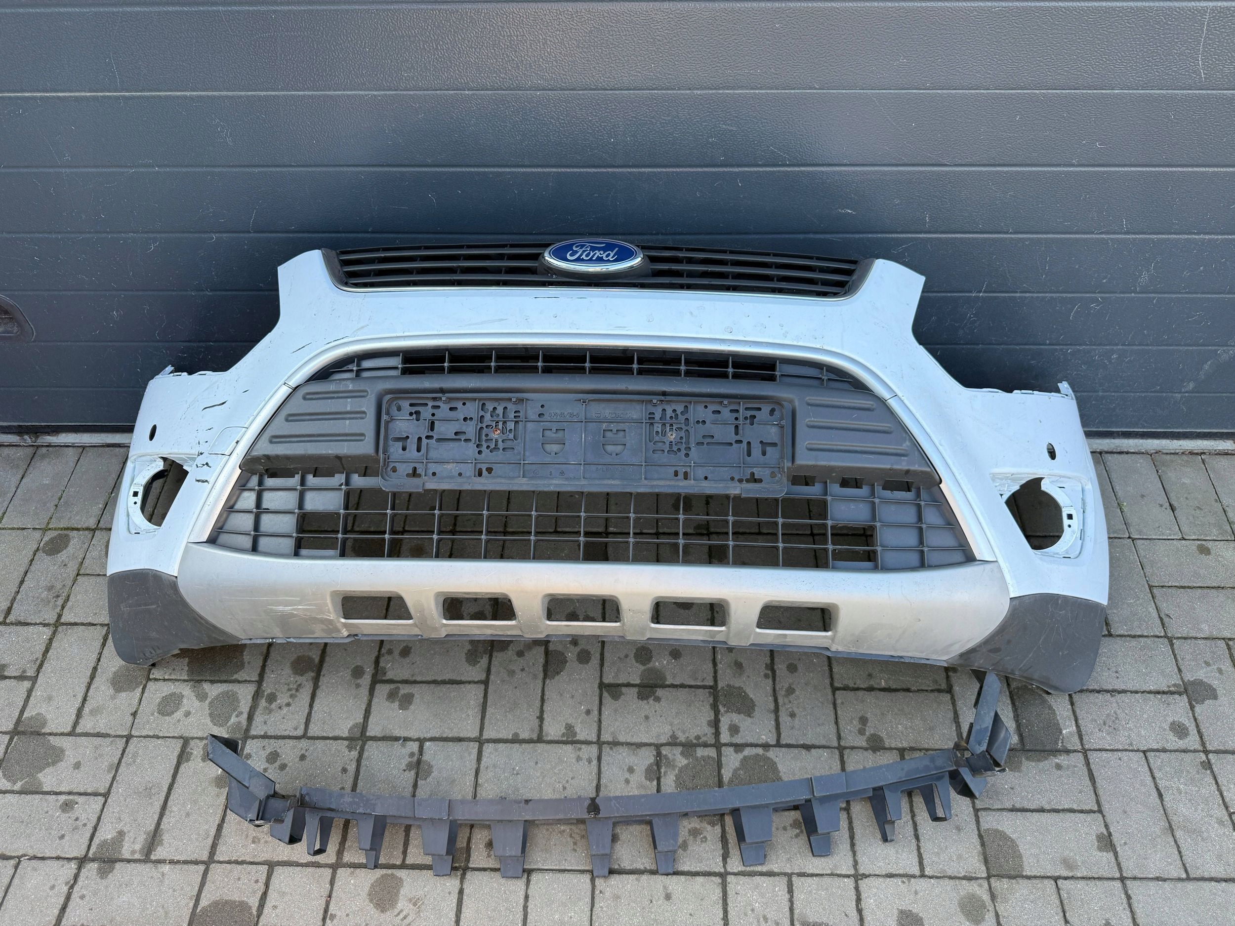 Ford Kuga Mk1 MK-1 08- bumper front front