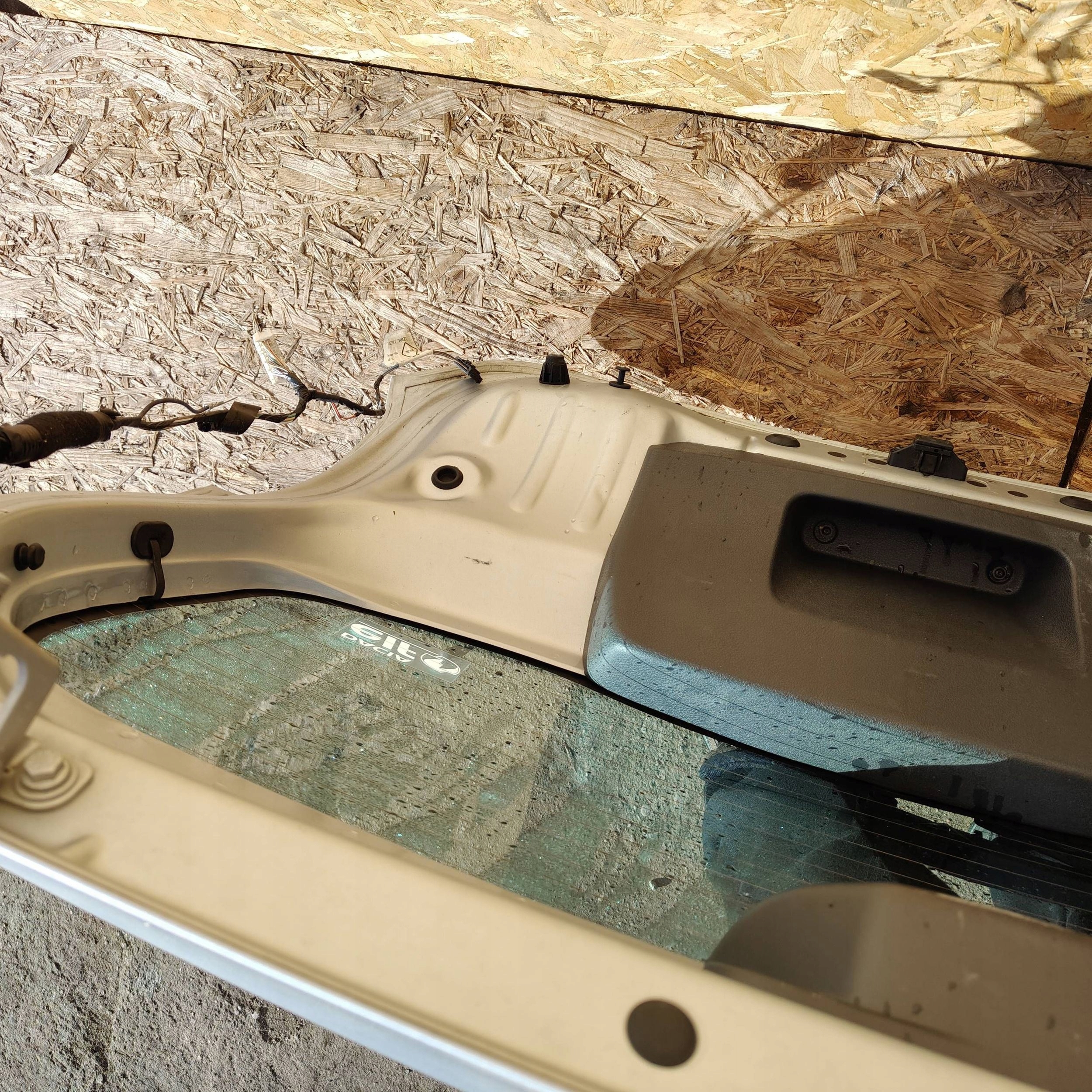 trunk door boot rear part Dacia Sandero II II