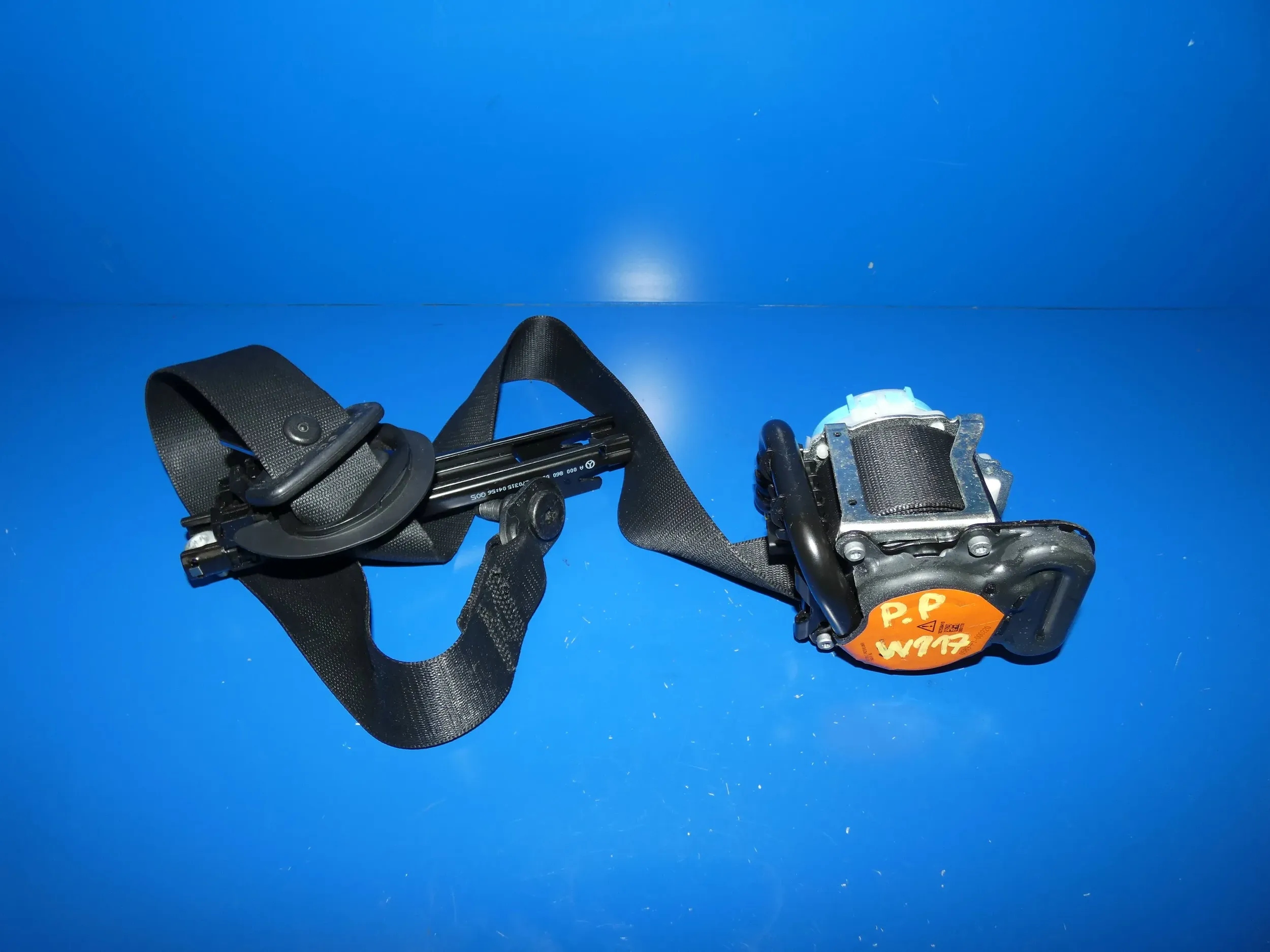 Mercedes CLA W117 tension belt safety right front front