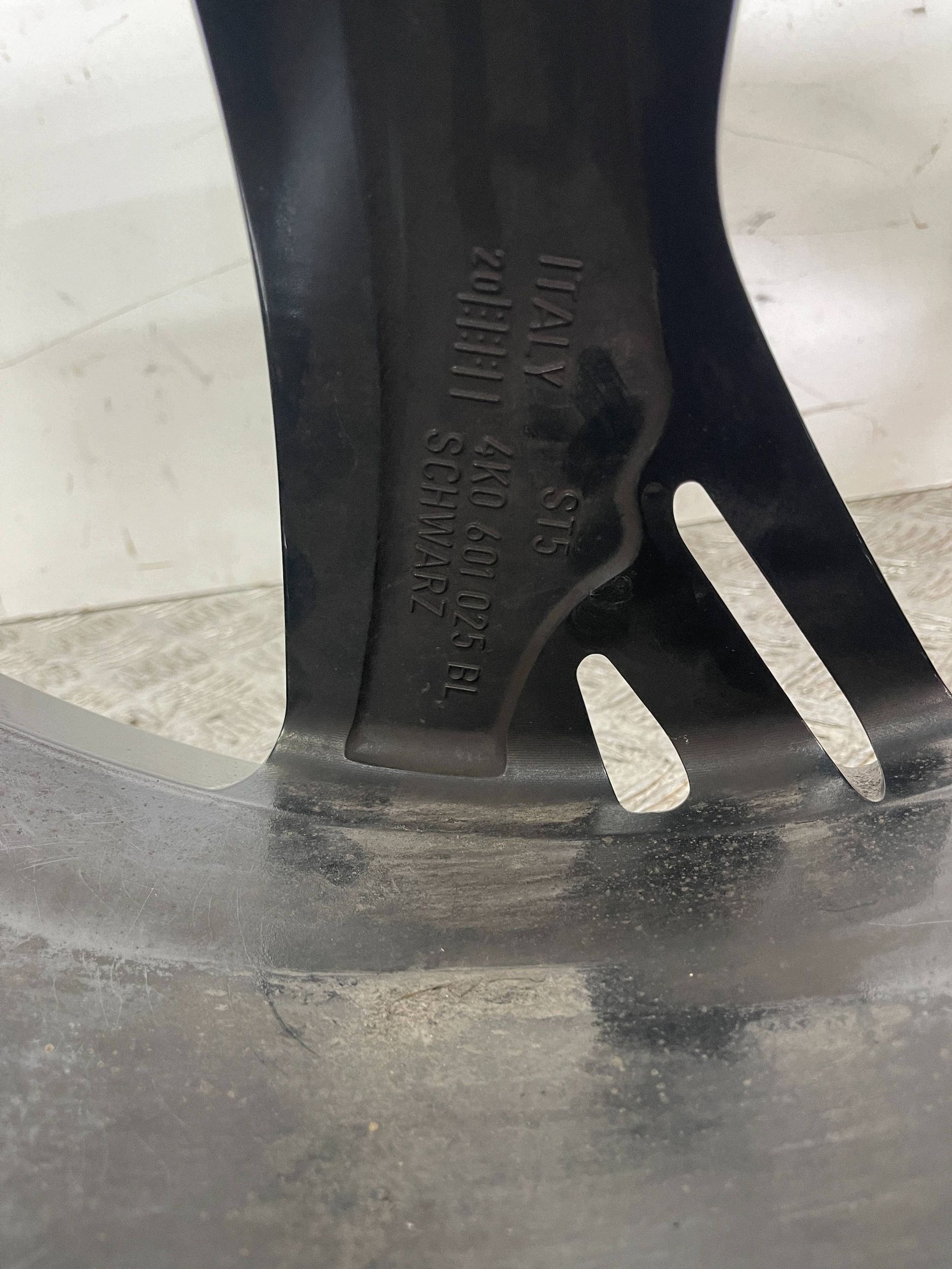 disk hliníkový AUDI RS6 C8 10,5 J X 22 ET19 4K060125BL