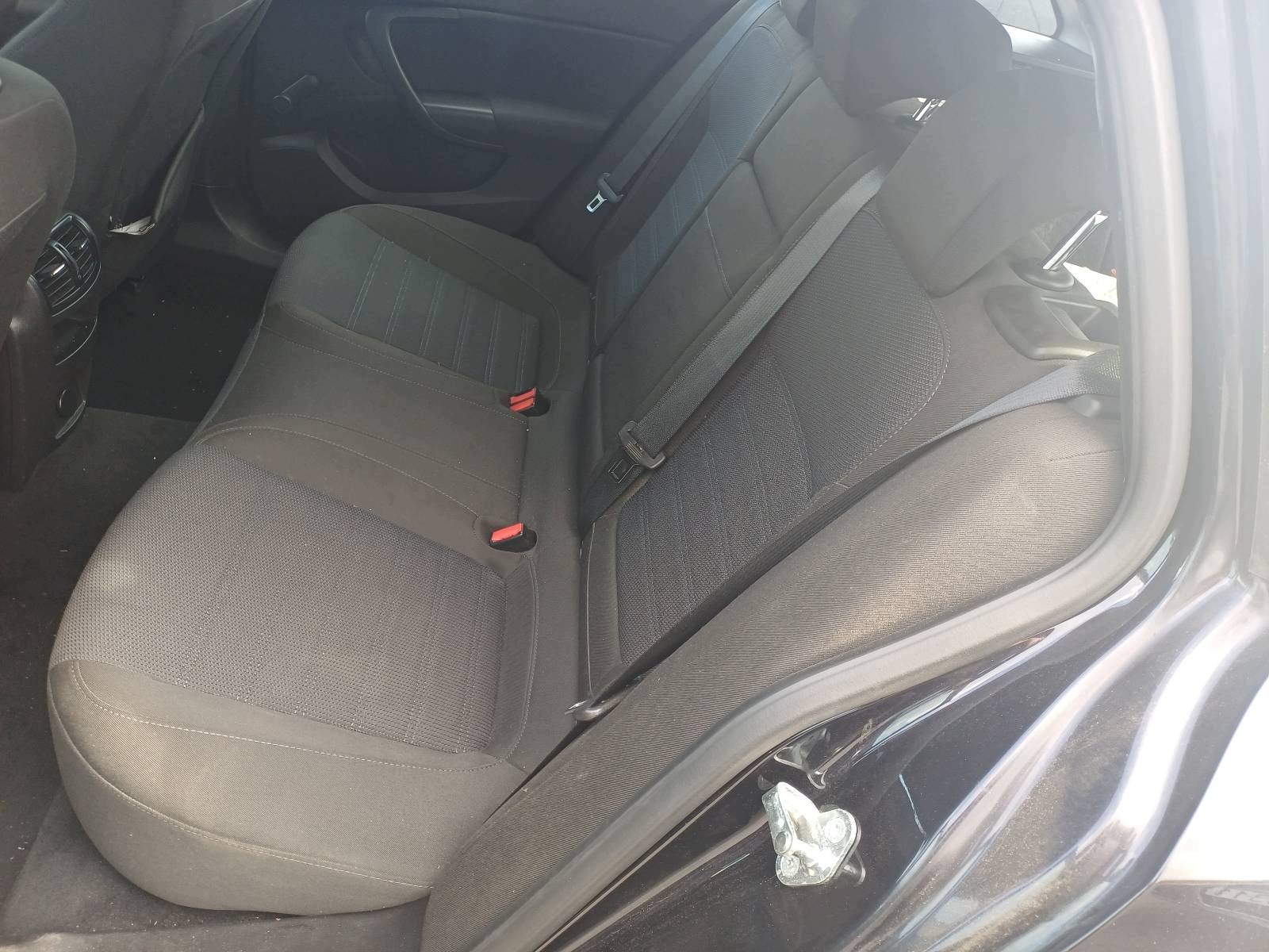 seats KOMPLET left right seat rear part + side + TUNEL OPEL INSIGNIA A