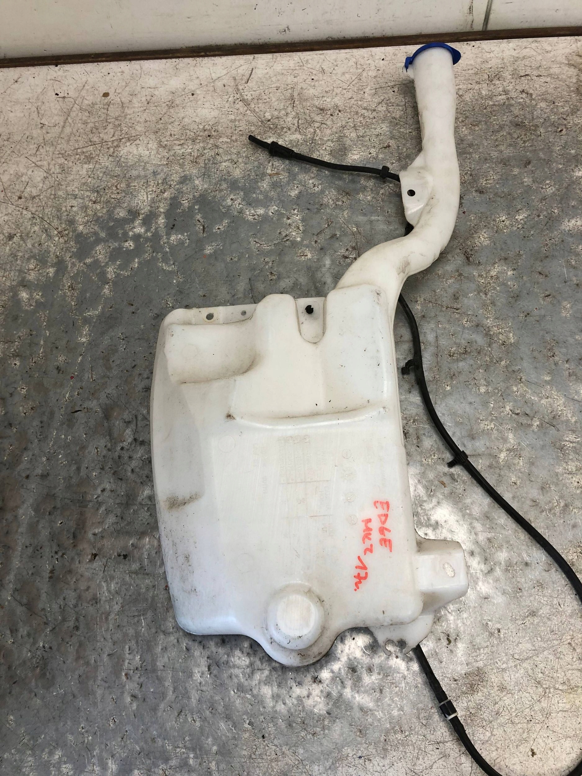 washer fluid tank FORD EDGE MK2 GT4B-17B613-A