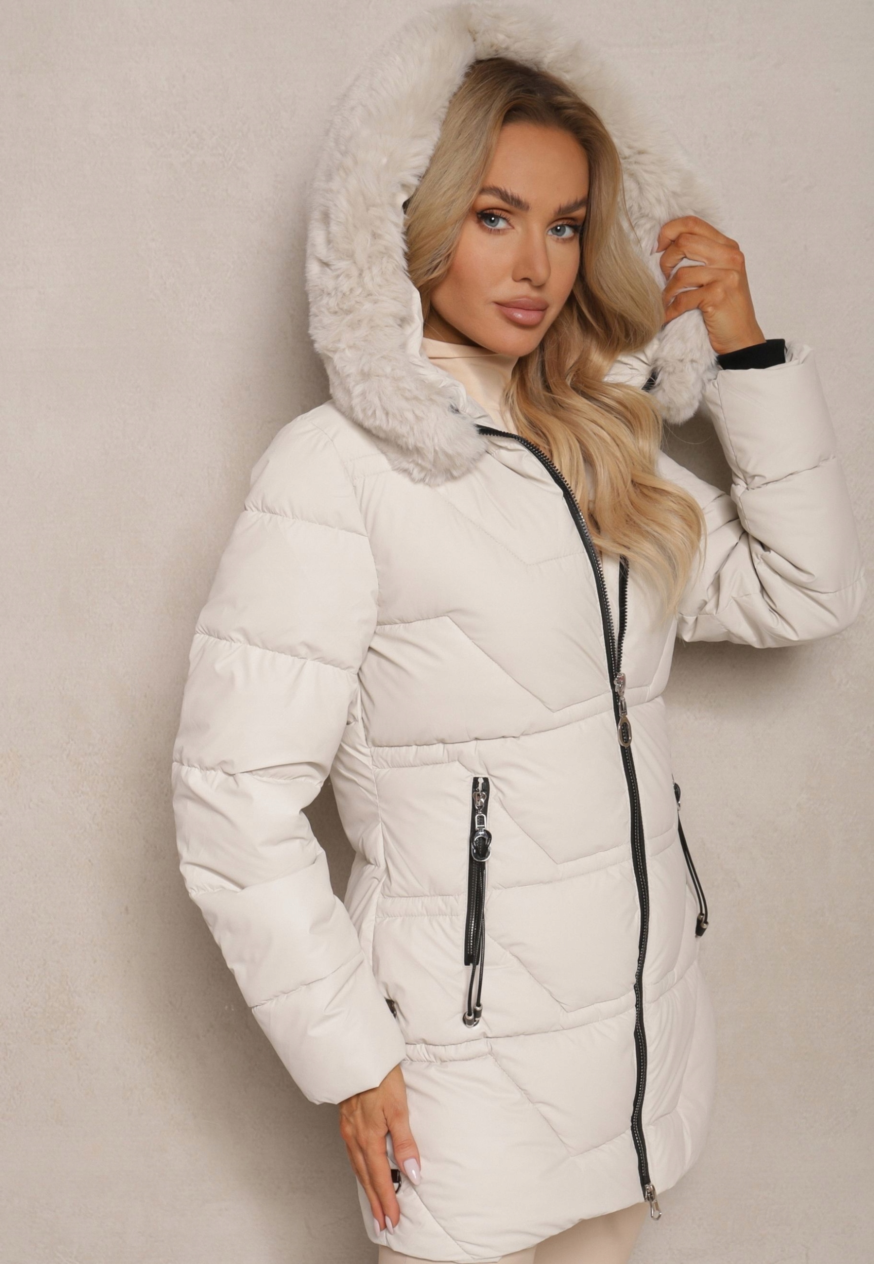 Renee Bílá dámská prošívaná zimní bunda XL