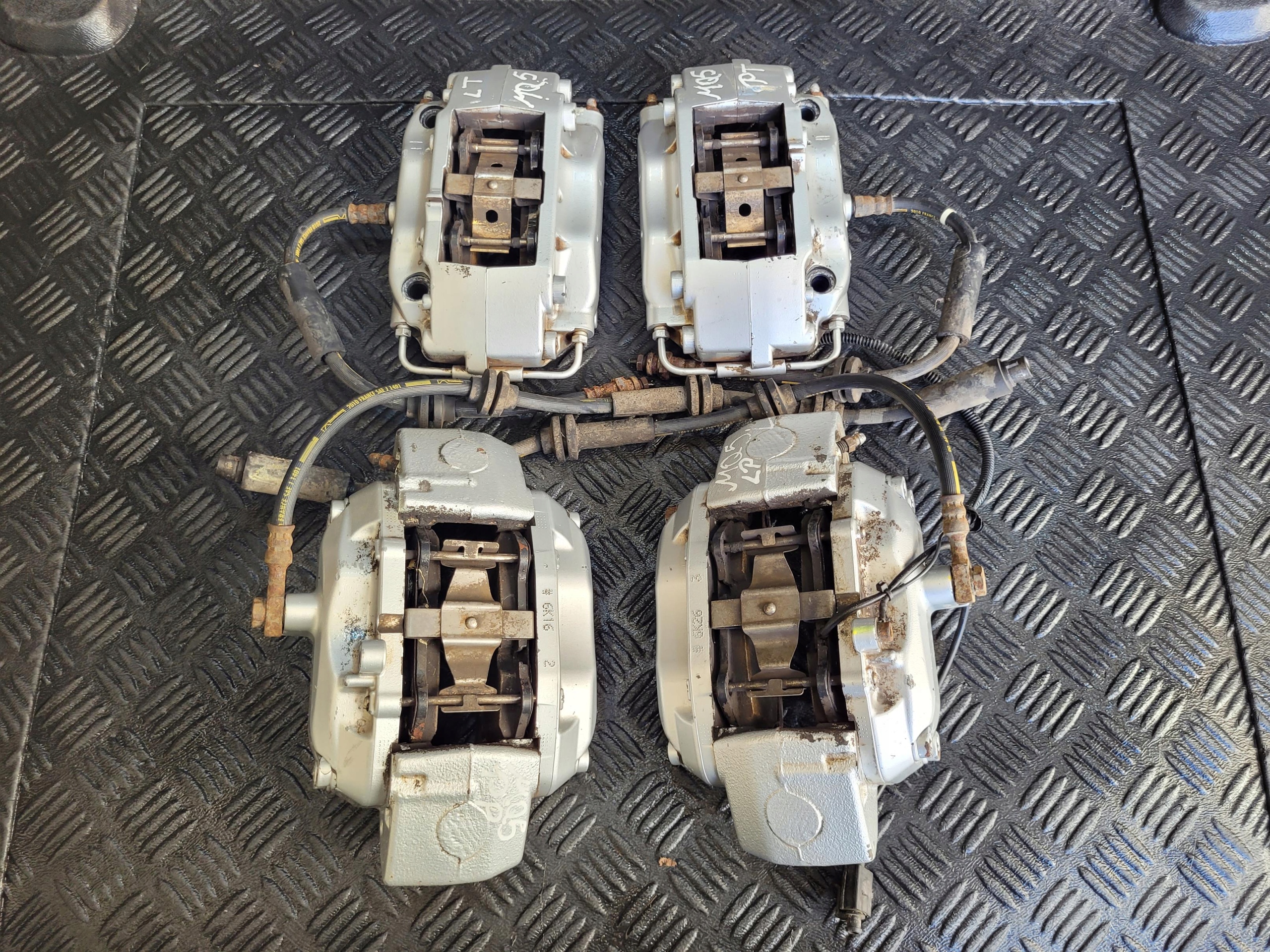 caliper front rear part left right KOMPLET BREMBO MASERATI QUATTROPORTE V 4.2