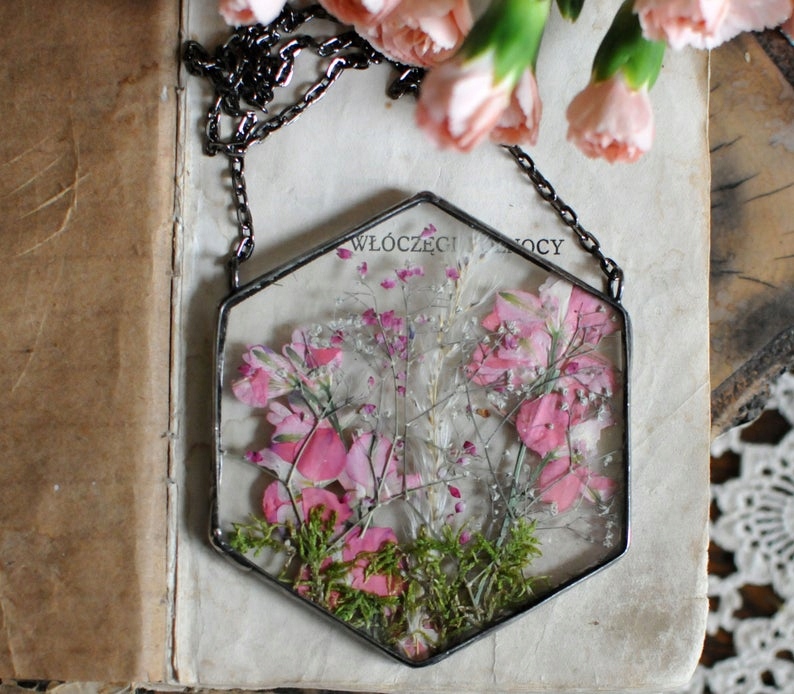 Suszone kwiaty, dekor terrarium, Mariaela wisiorek Szerokość produktu 10 cm