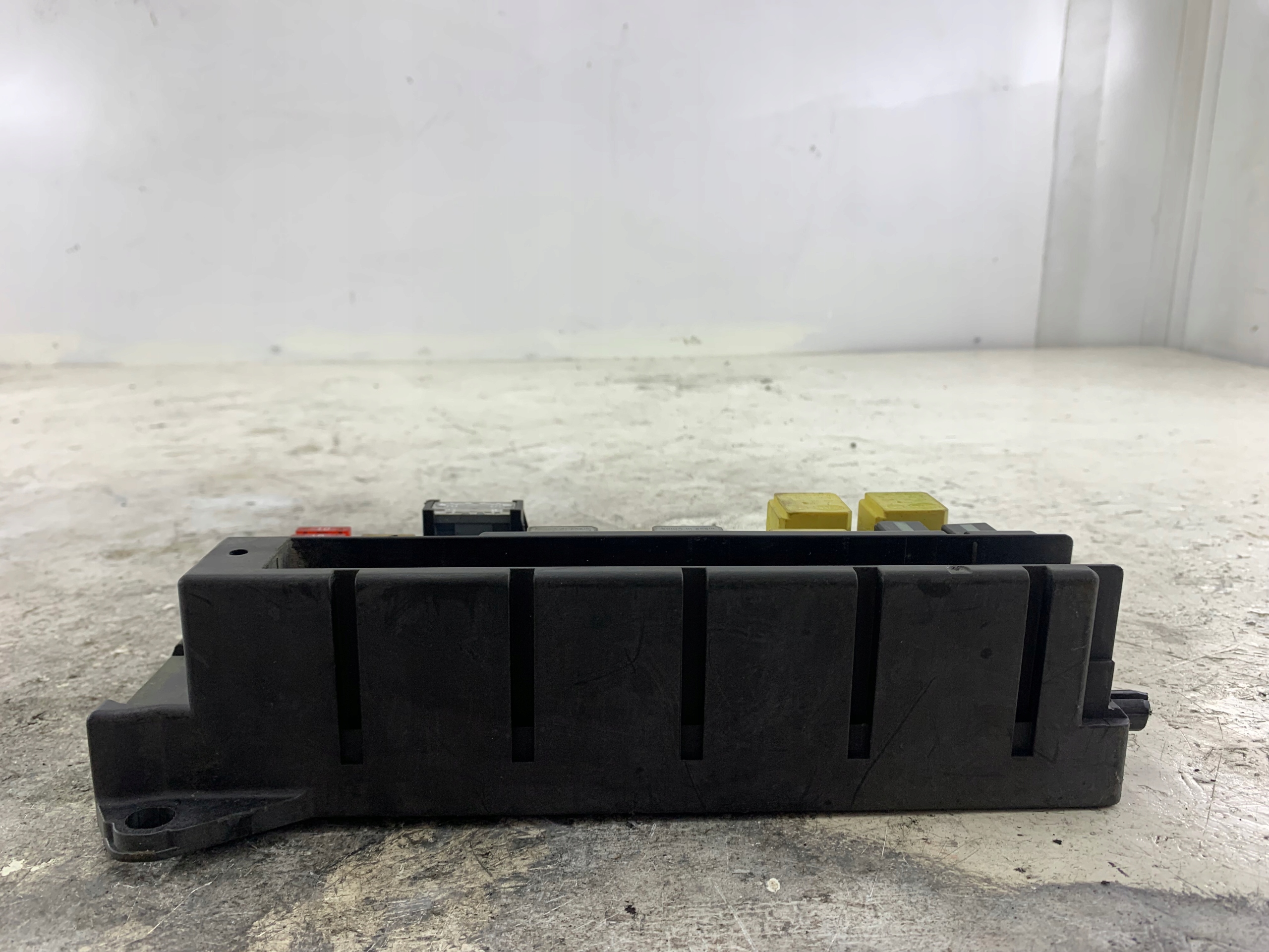 VW CRAFTER und SPRINTER 906 Kasten der Sicherungen A9065454701