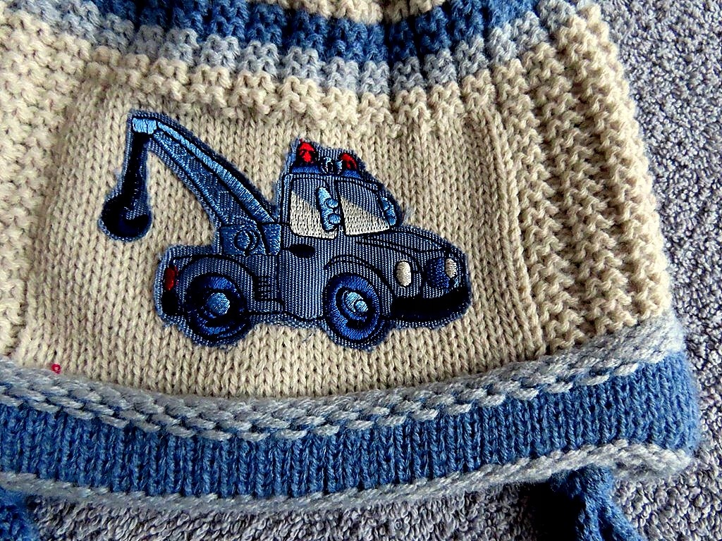 CZAPKA DZIECIĘCA z bąblem UNI podwójna WYPRZEDAŻ * Rozmiar uniwersalny