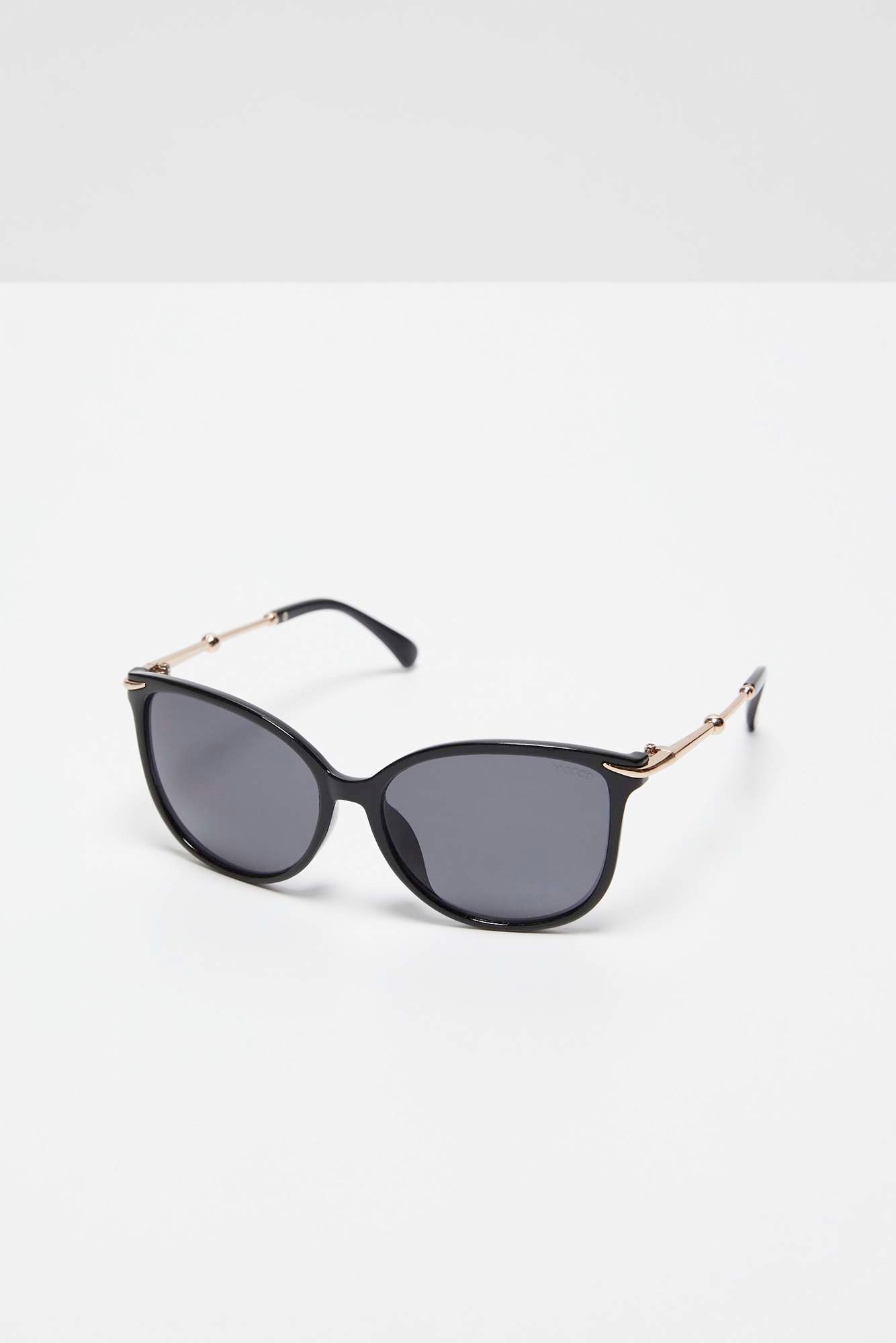 

Okulary przeciwsłoneczne od Moodo