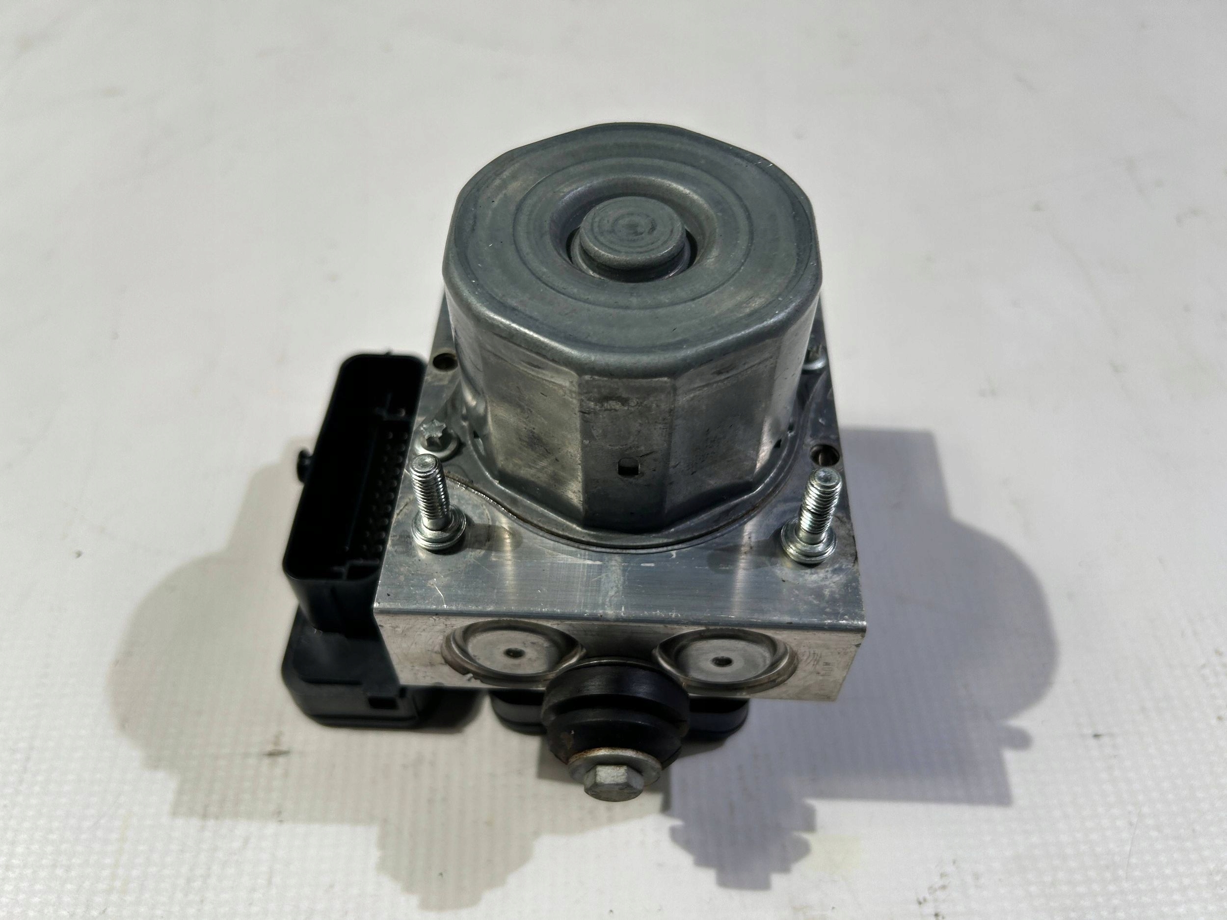 brake booster control unit ABS Maserati Quattroporte 2013