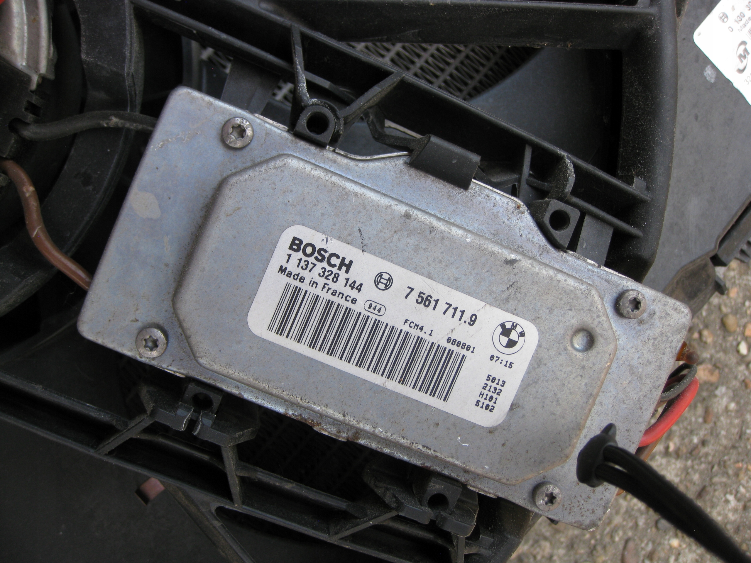 BMW E87 08R fan module engine radiator complete 7563259