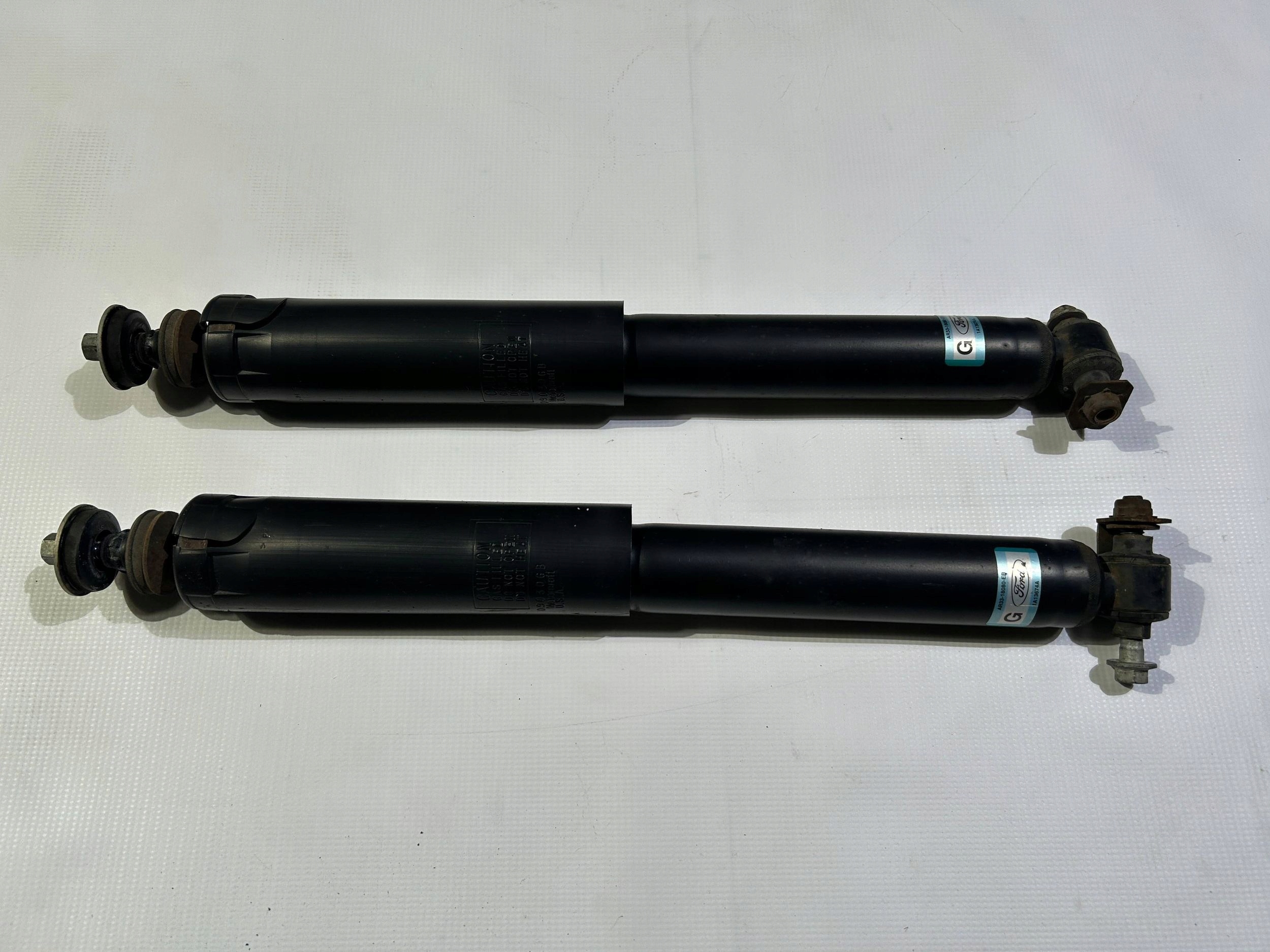 shock absorber rear part rear left right Ford Mustang V 2010-2014