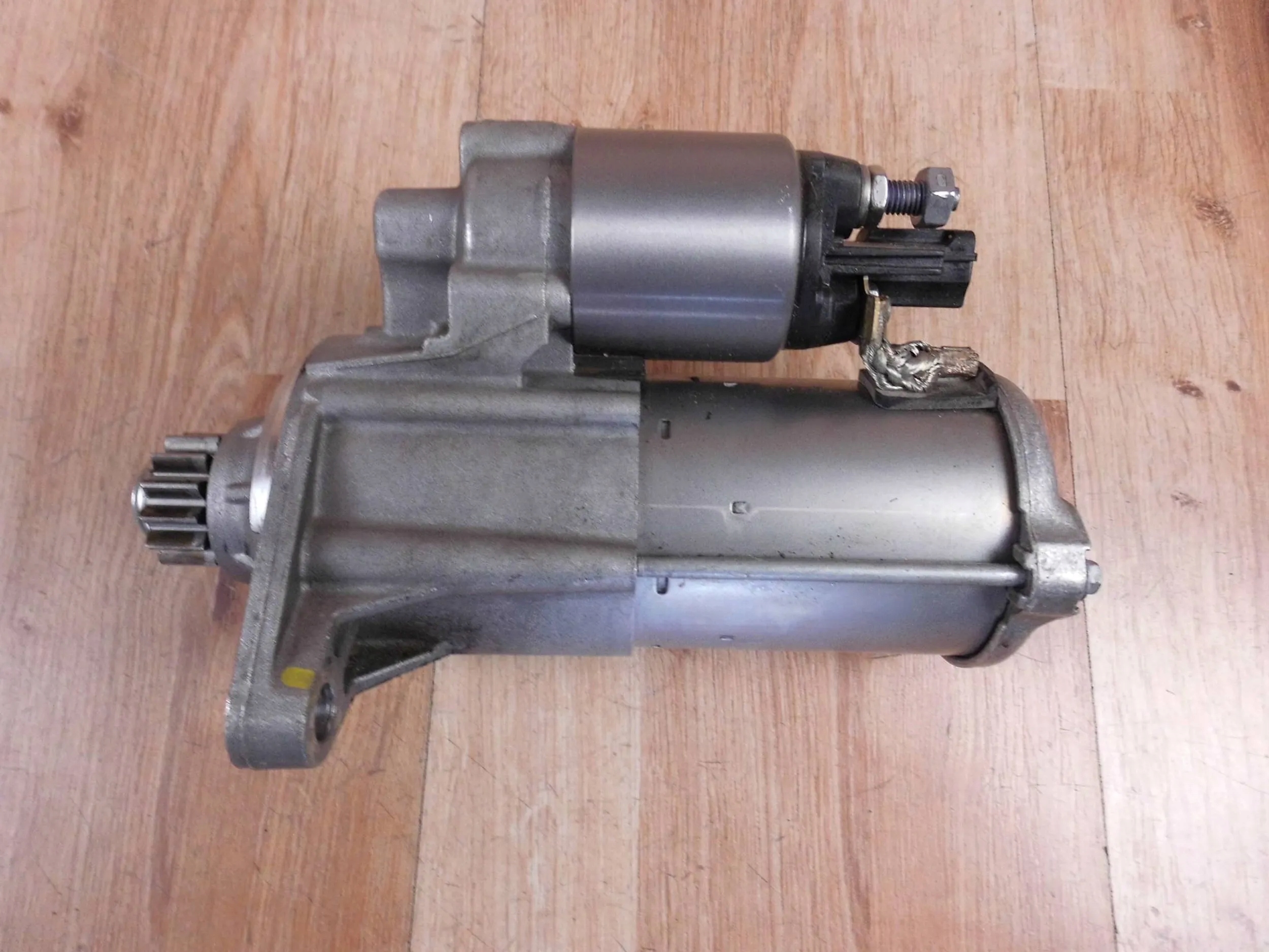 VW Golf VIII 1.5 TSI 2022 starter 0001179606