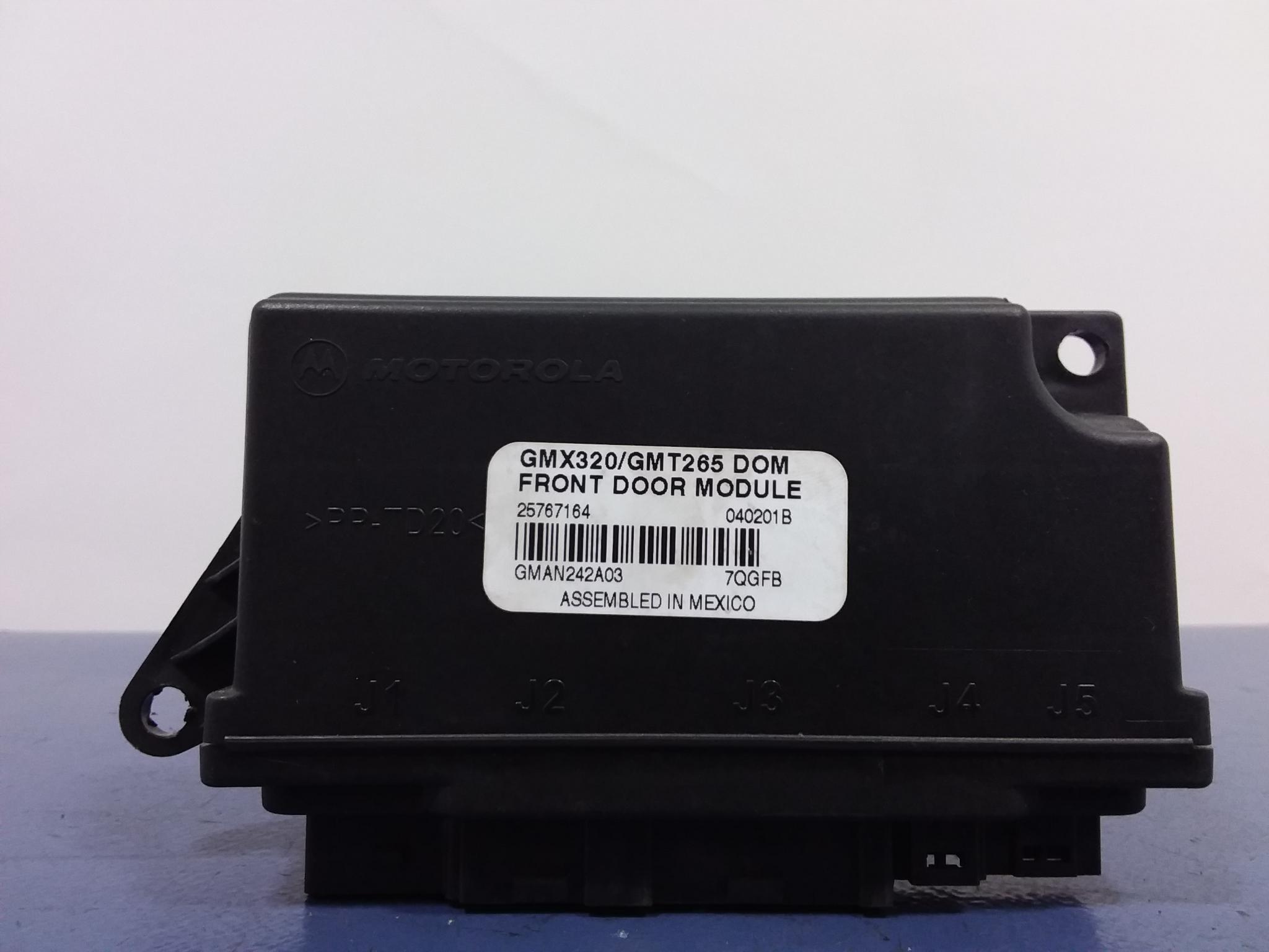 КАДИЛАК КТС I МОДУЛЬ ДВЕРІ ЛІВИЙ ПЕРЕД 25767164