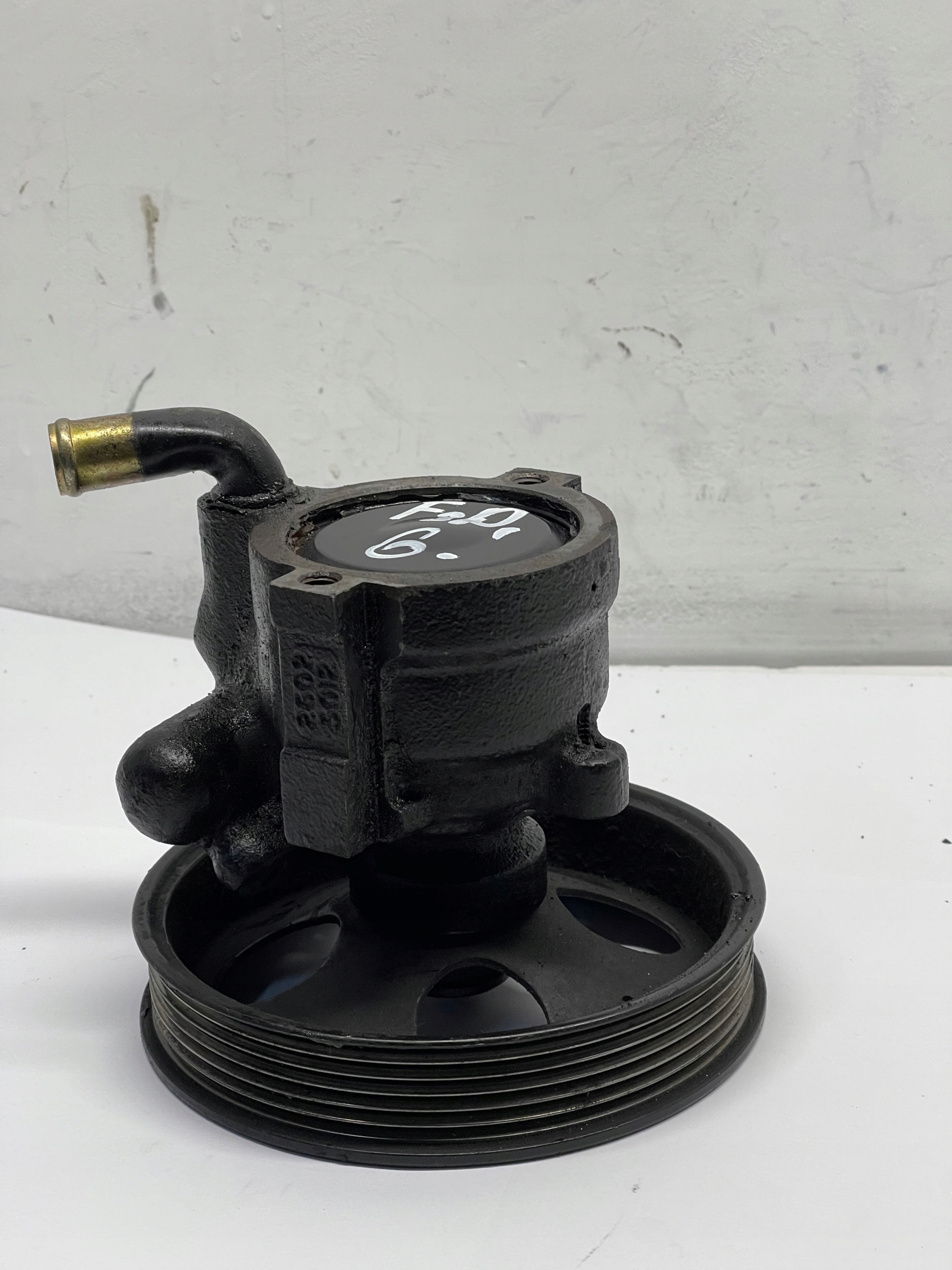 Opel OE 2500056 90409232 servo pump