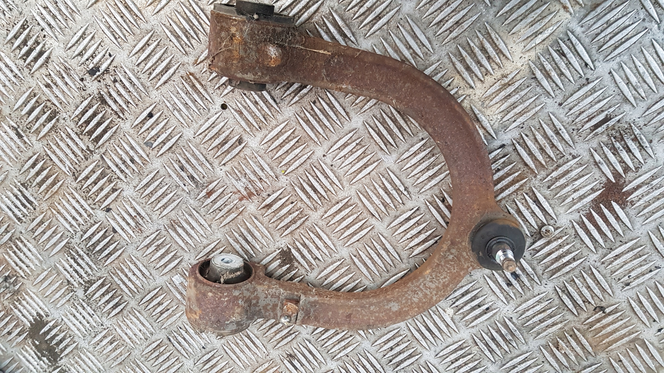 MERCEDES W211 4MATIC arm upper left / right