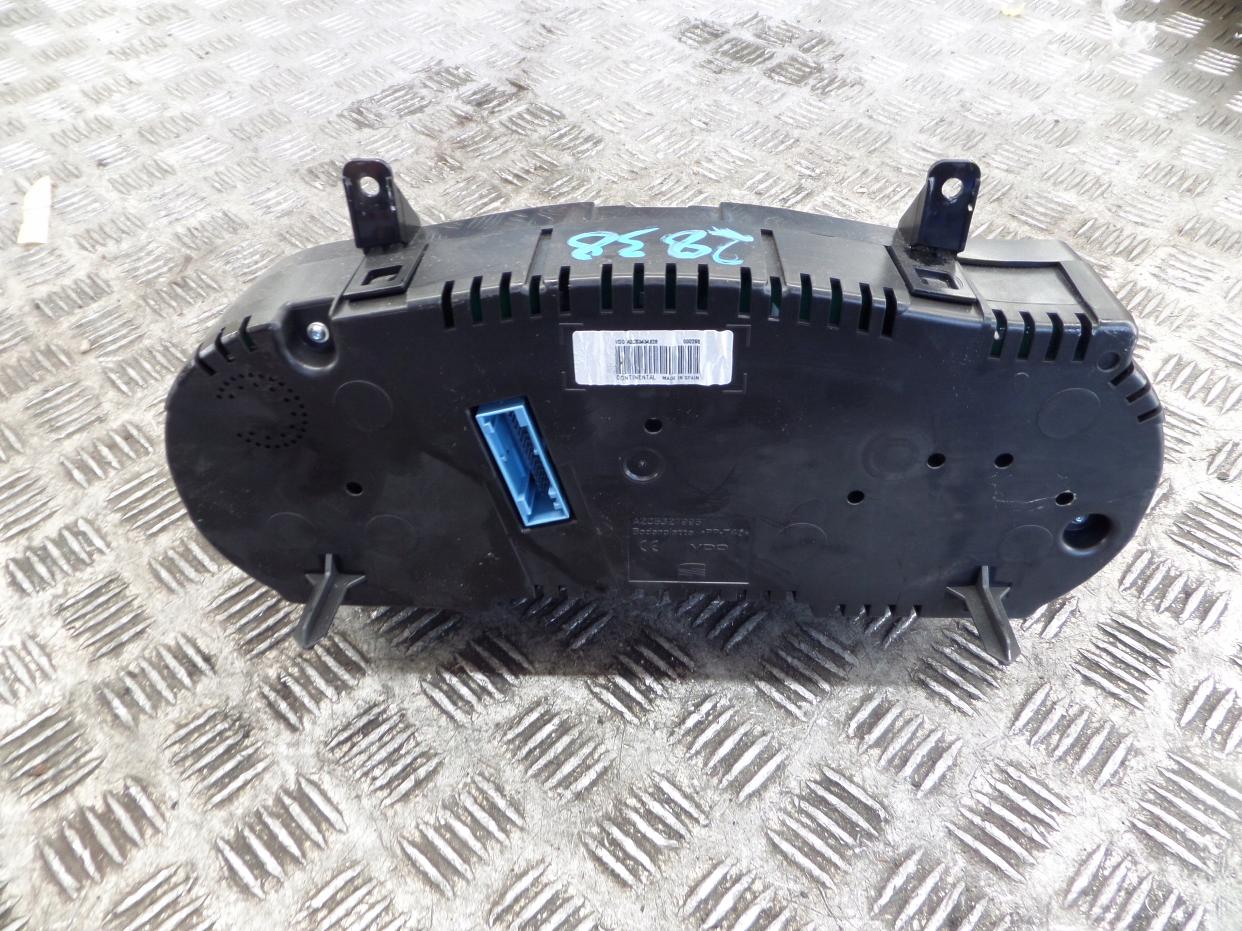 dials clock right hand drive SEAT OE 1P0920950H