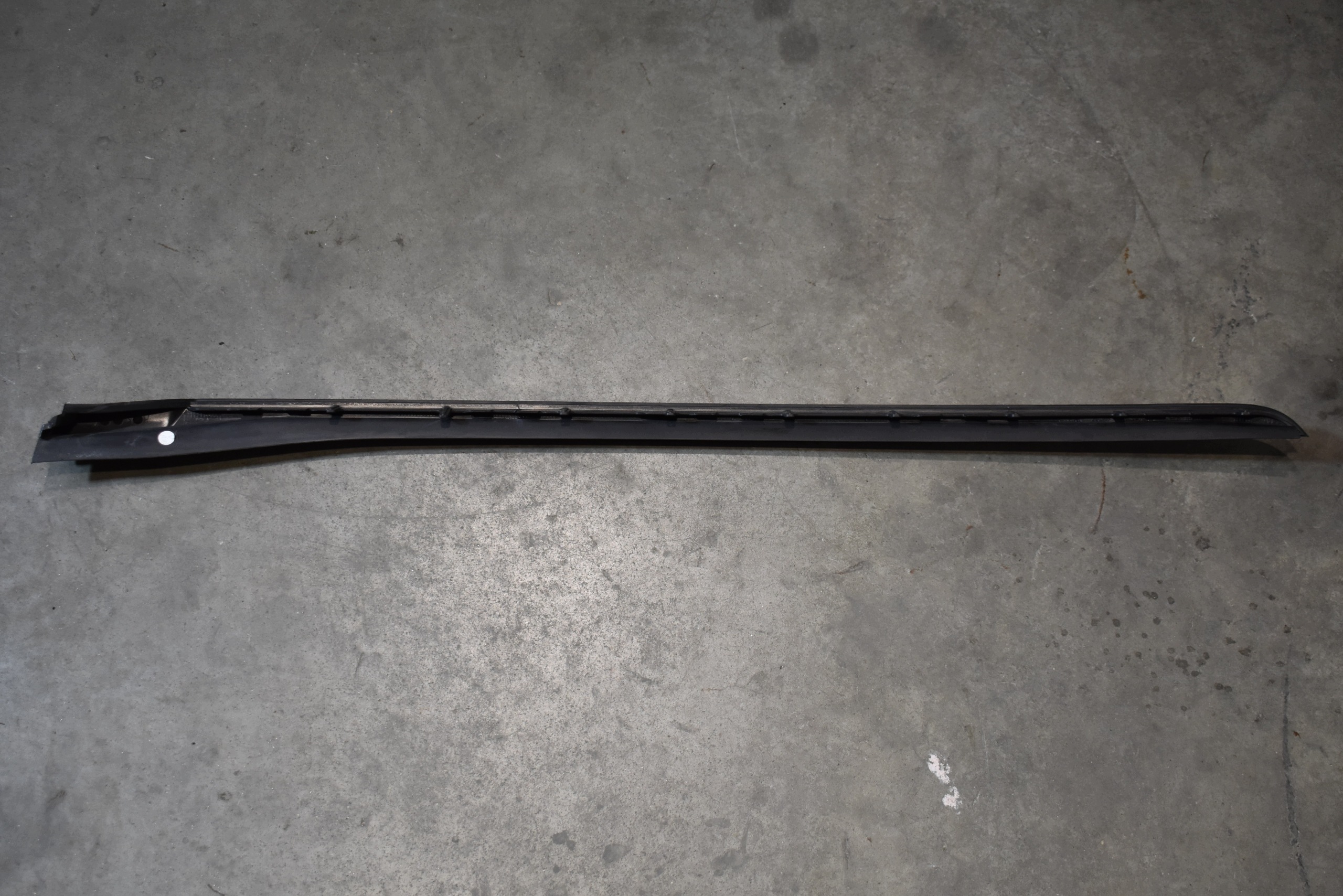 IDEALNA moulding windows left BMW G20 G22 1