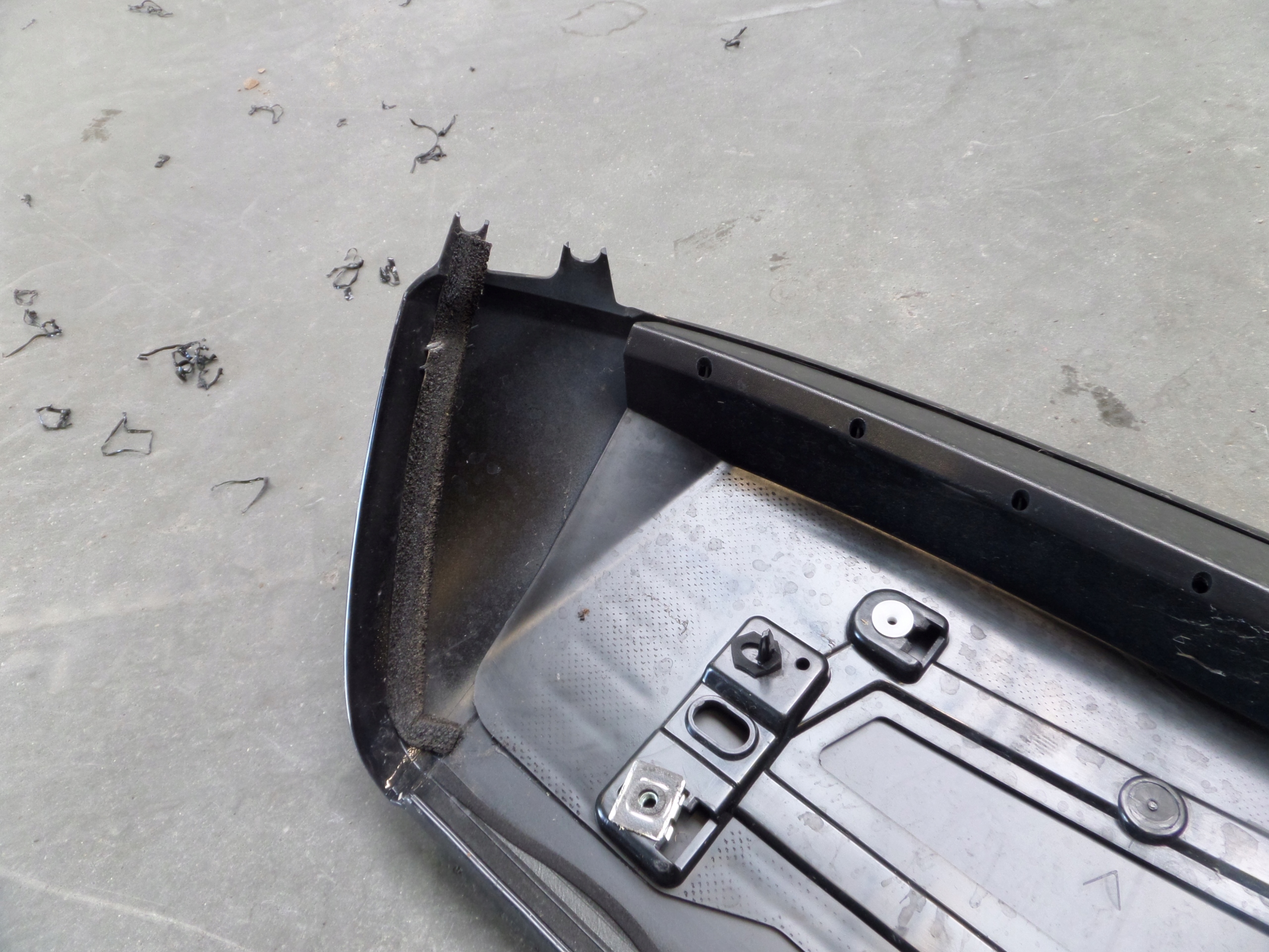 RENAULT CAPTUR SPOILER LOTKA bonnet boot rear part 960304415R