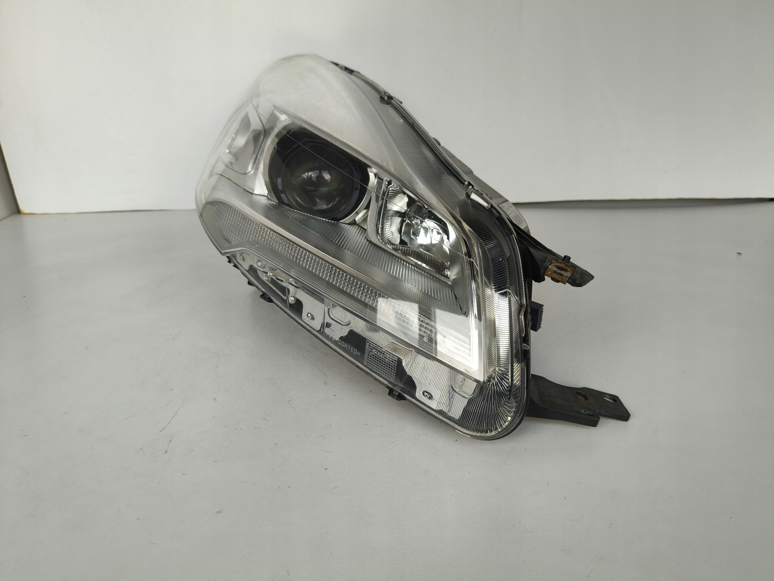 light right REFLEKTOR FORD KUGA MK2 12-16 XENON non-setting