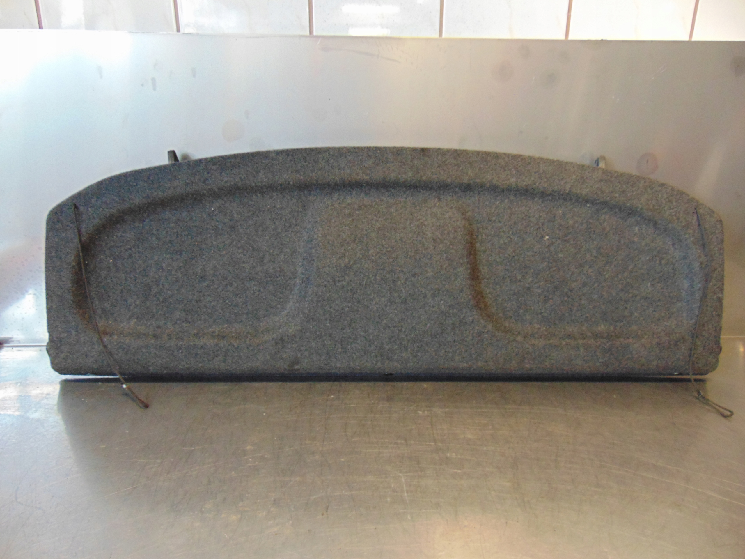 TOYOTA YARIS PÓŁKA BAGAŻNIKA TYŁ TYLNA