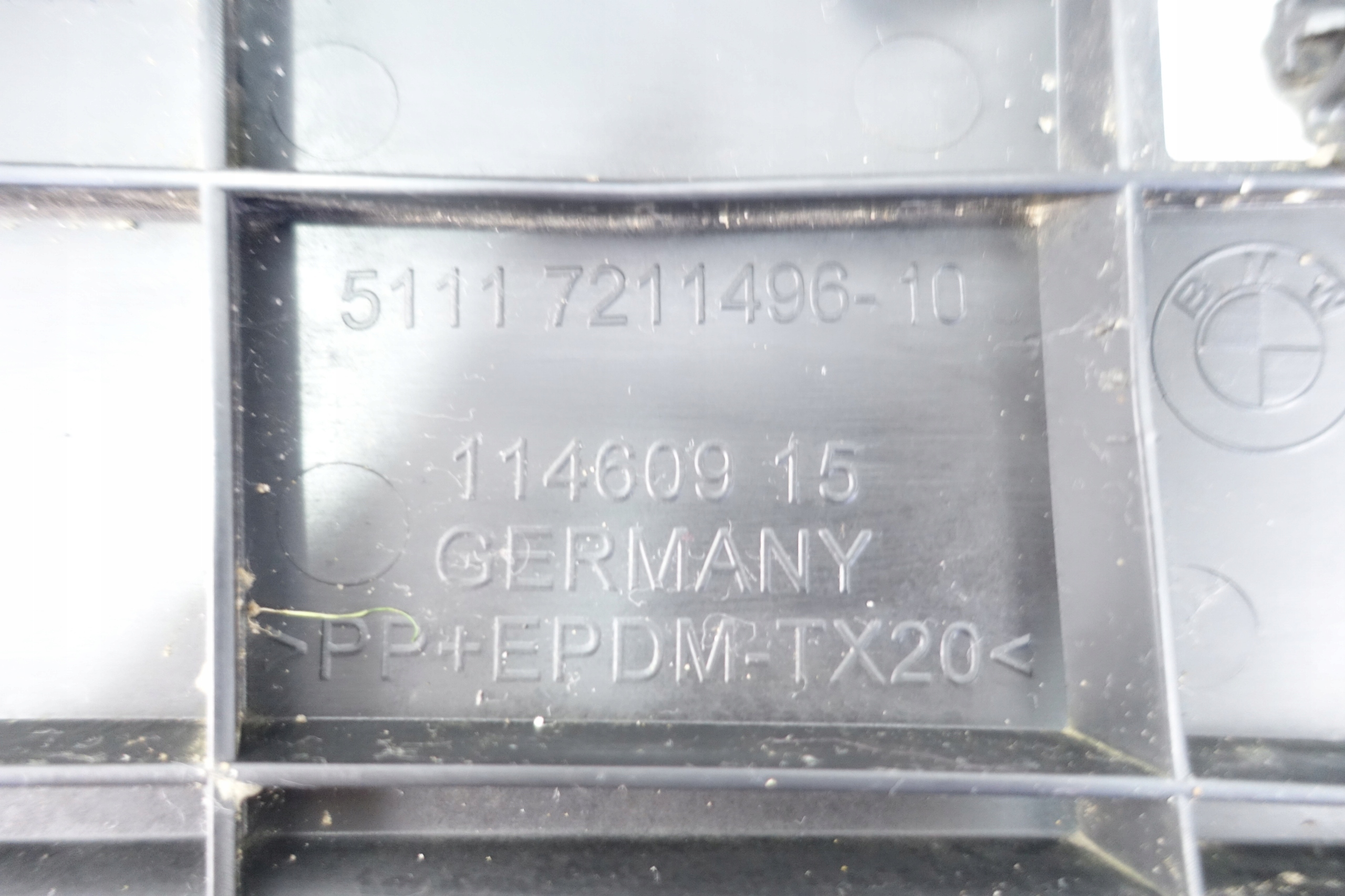 bumper bracket right front BMW 6 F12 F13 7211496