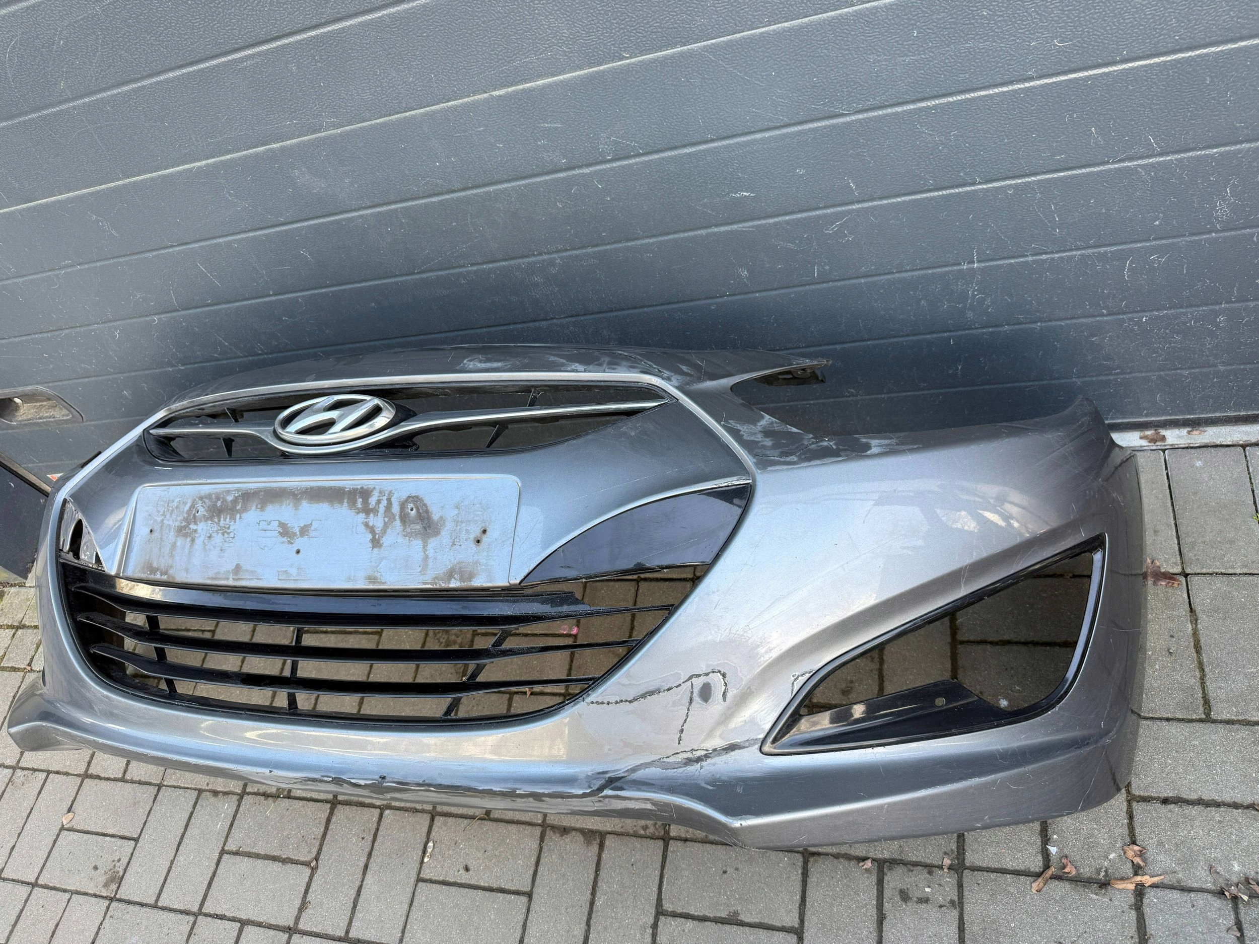 Hyundai I40 12- bumper front front