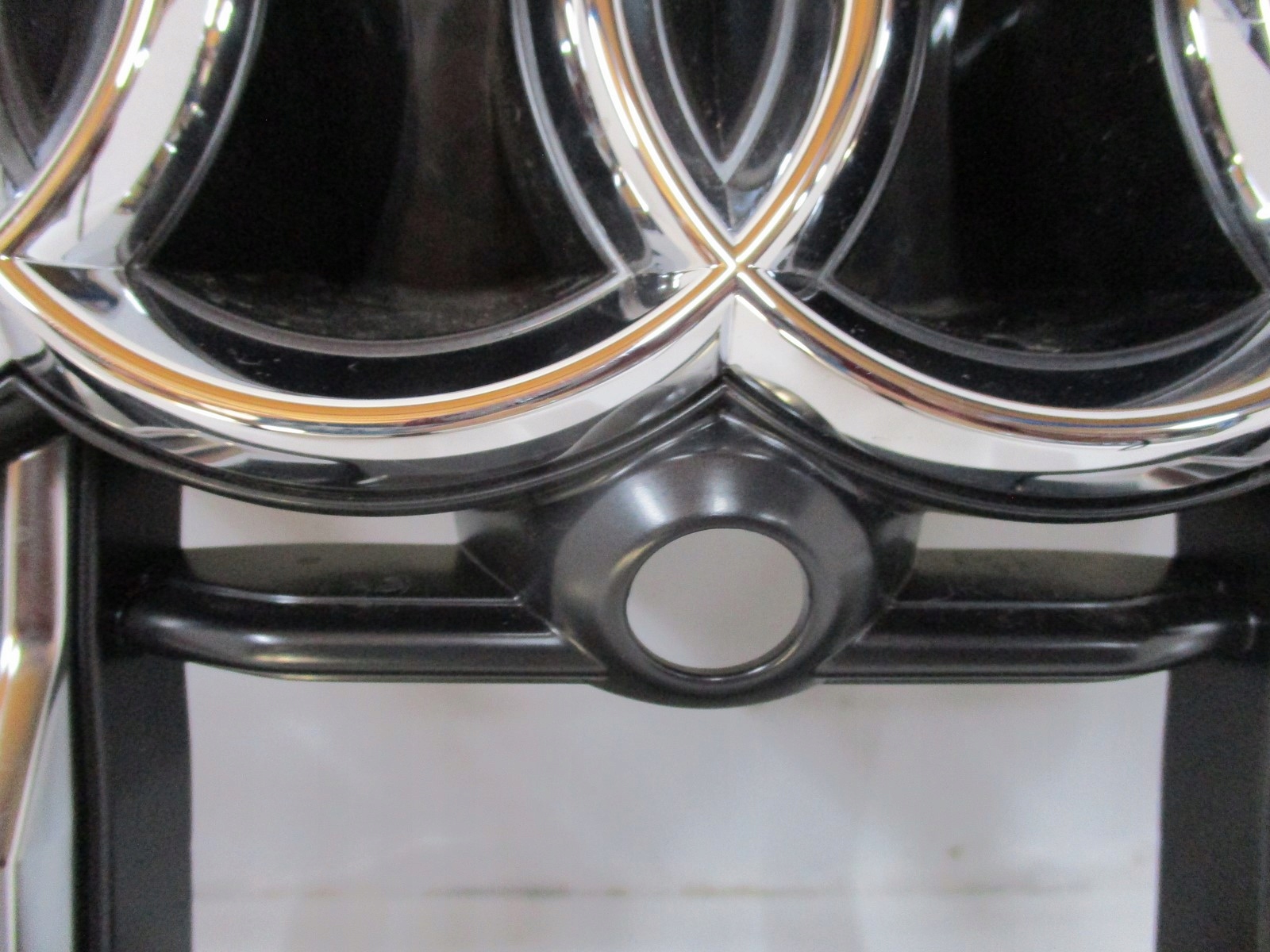 Grille AUDI Q7 4M0 4M0853651 KAMERA RADAR