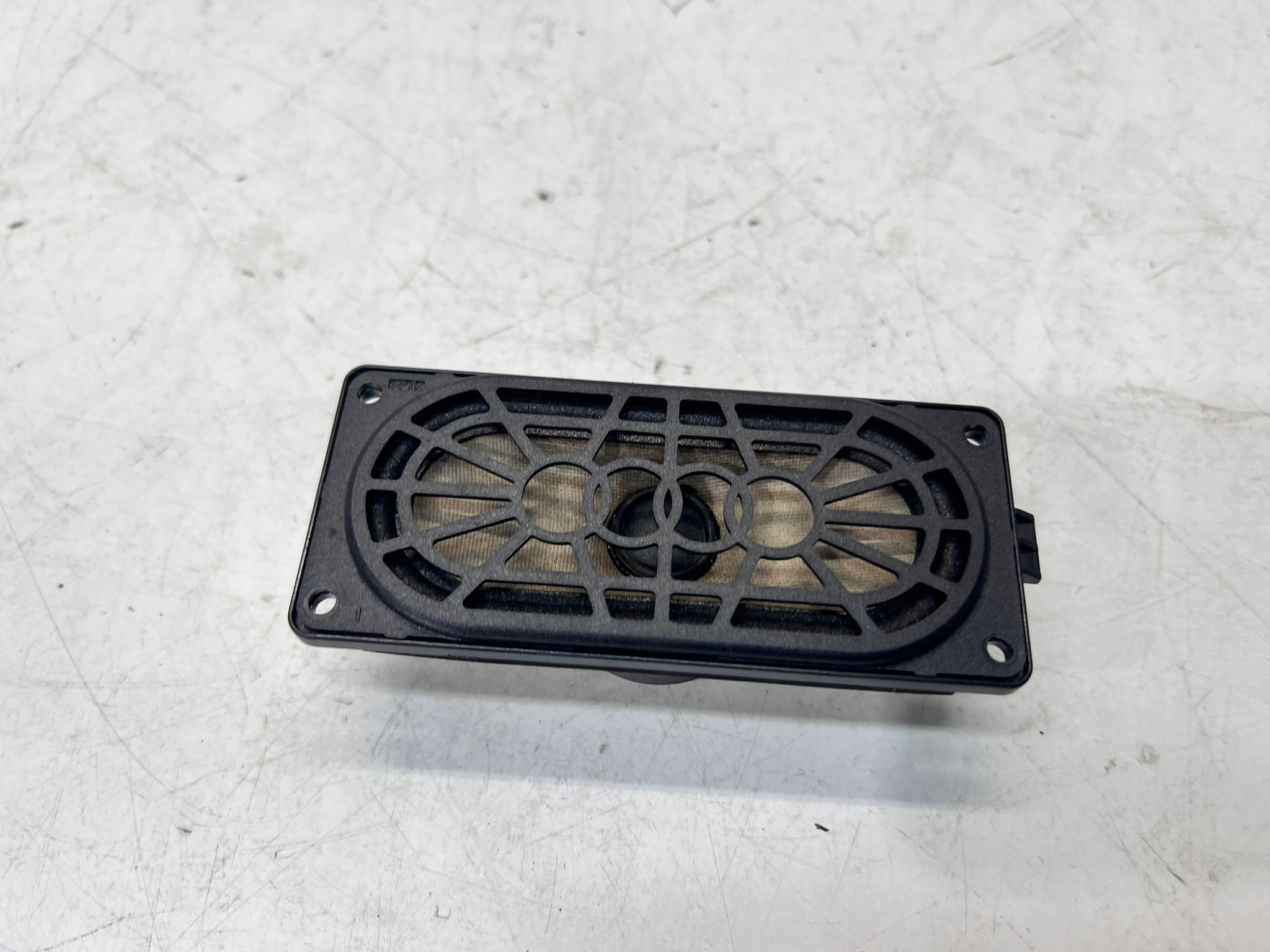hangszóró DESKI AUDI TT 8J0035362