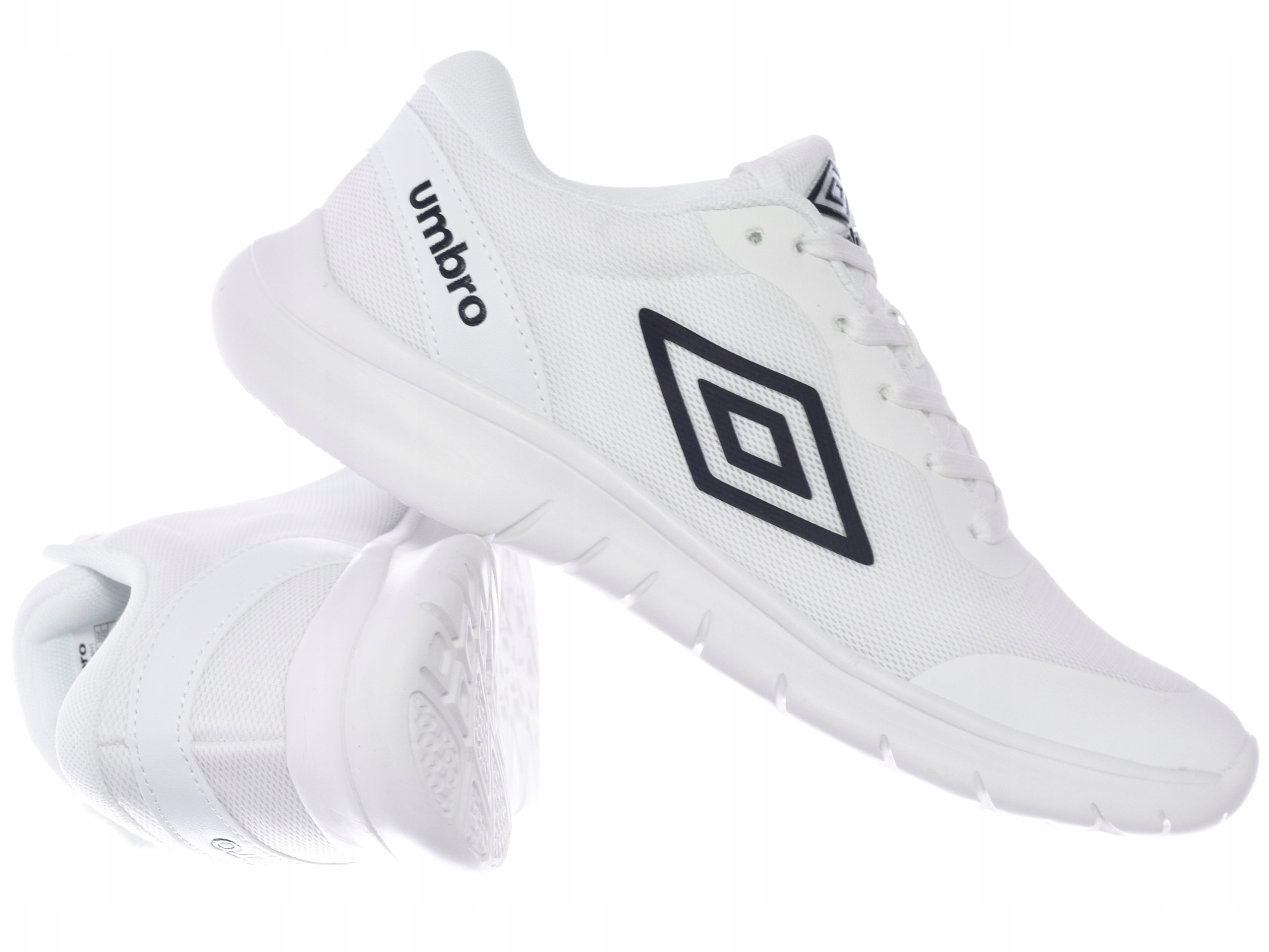 Pánské boty Umbro Pete Mix UMM517510/1020 sportovní boty Bílé