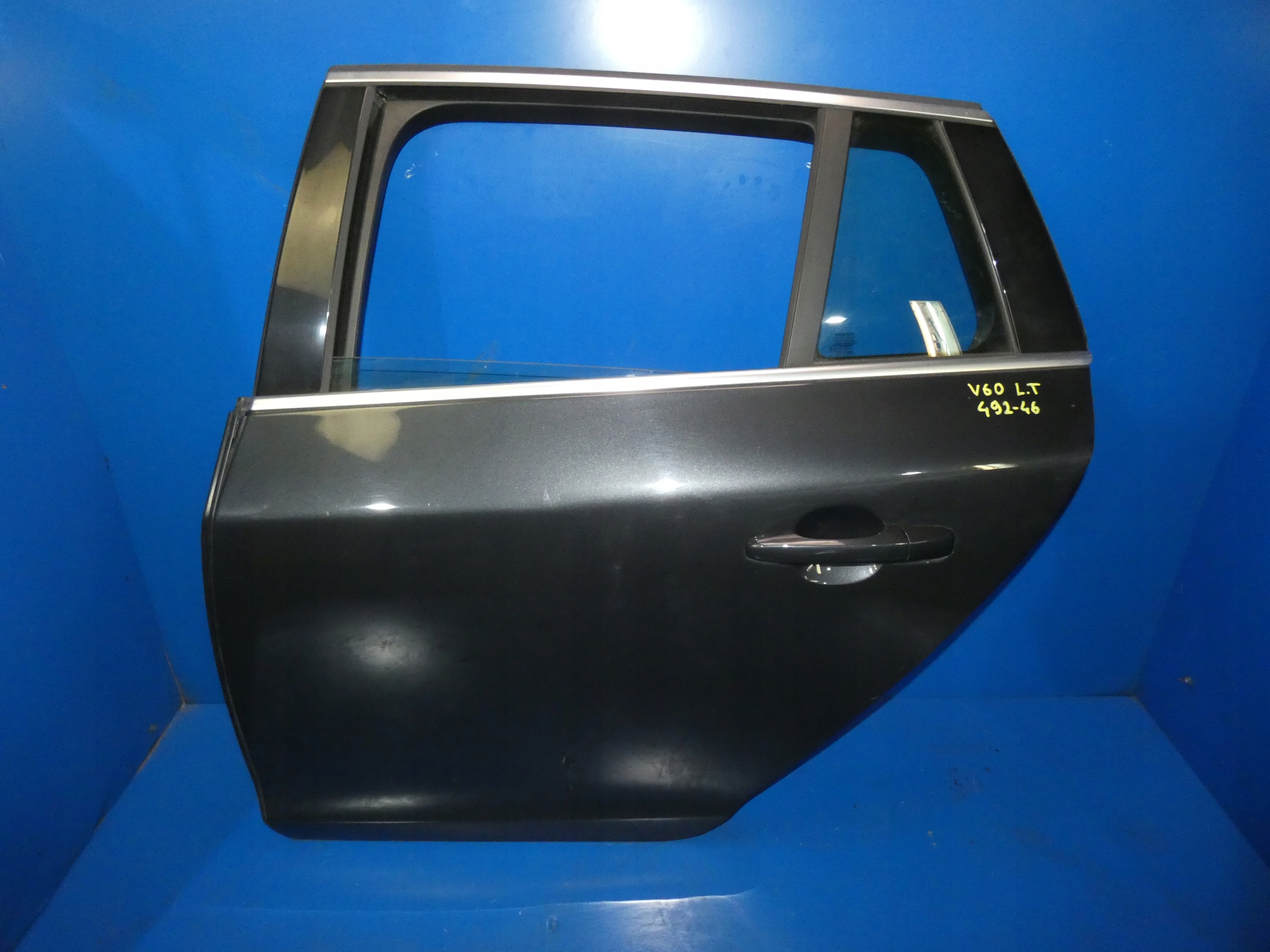 VOLVO V60 door left rear part rear. left