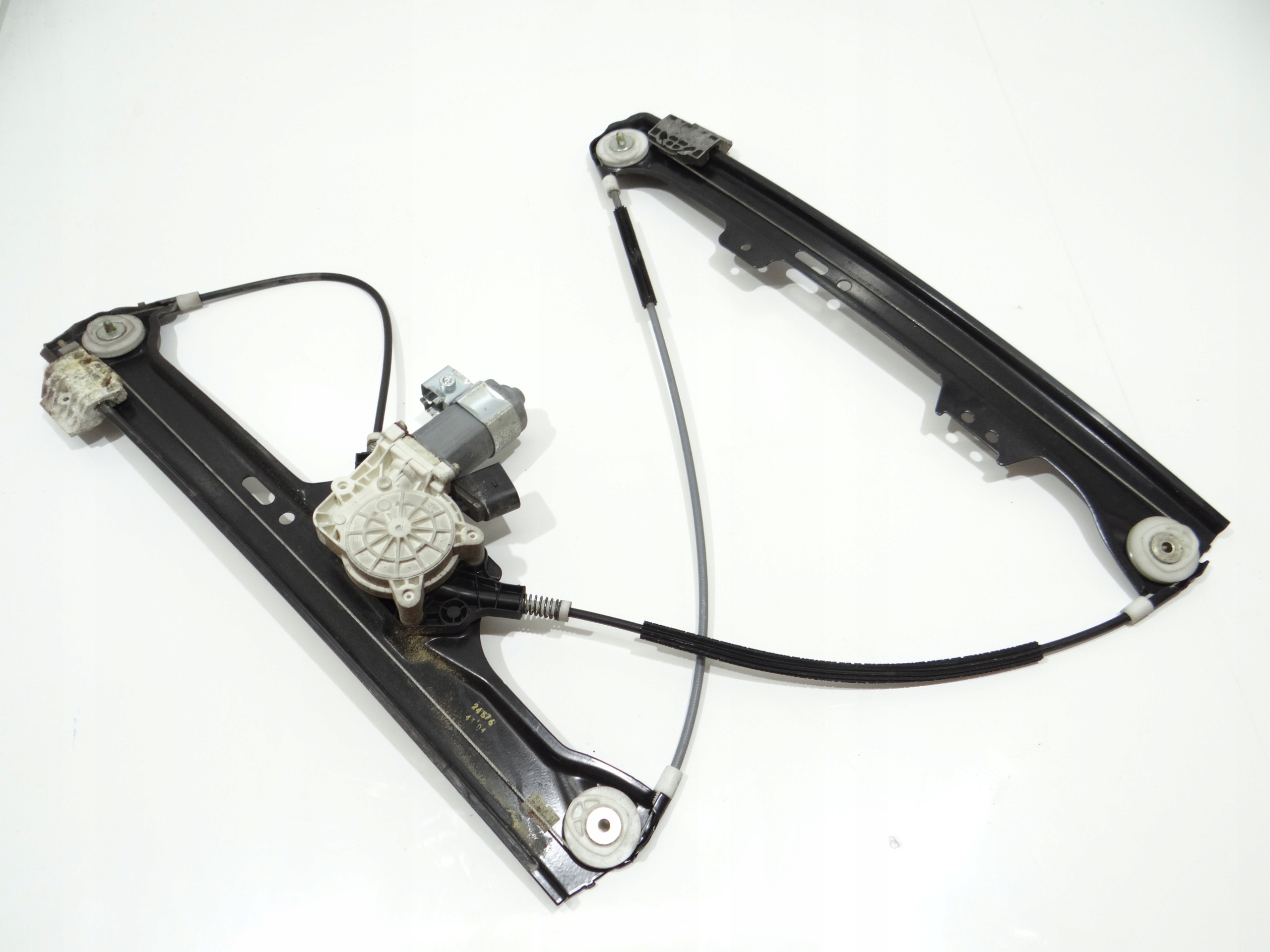 window regulator mechanism right front BMW E60 E61 OE 7034352